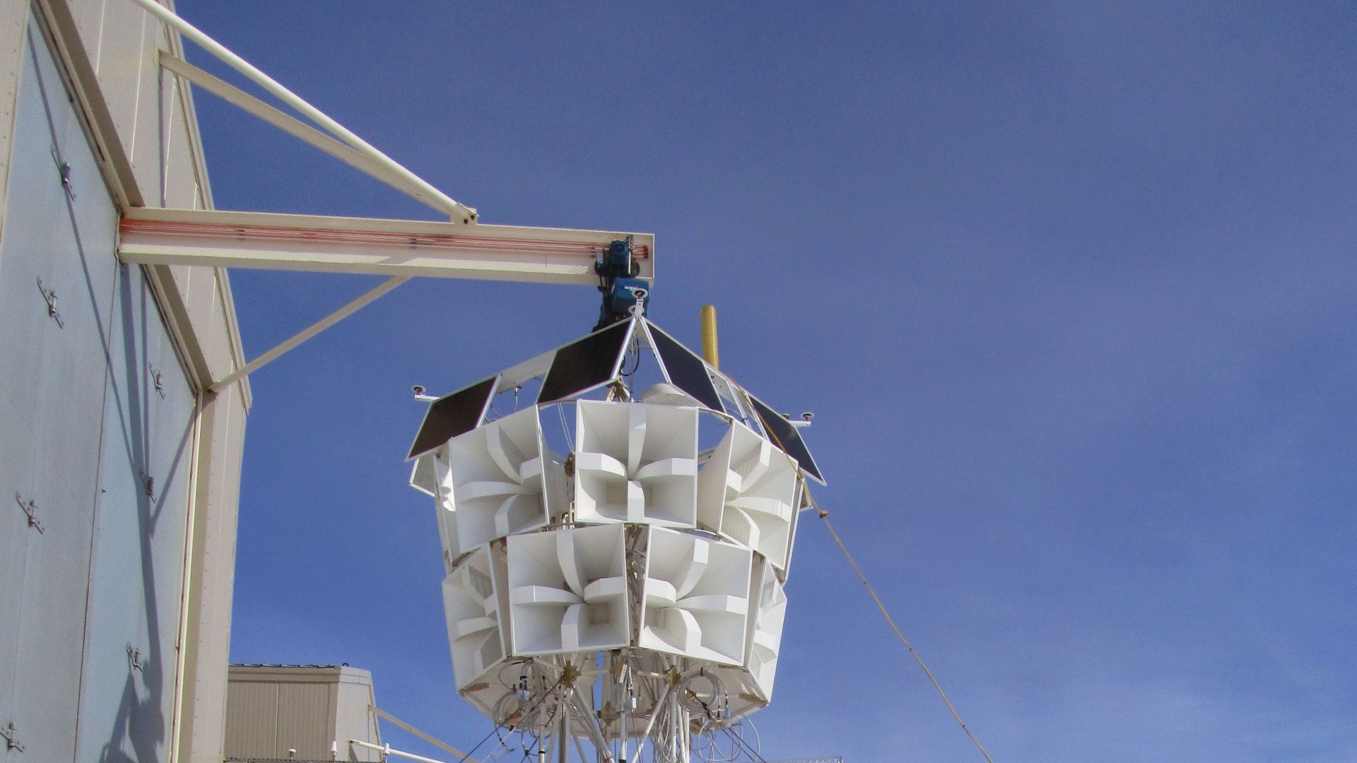 One of a set of photos related to the ANITA (Antarctic Impulsive Transient Antenna) instrument.

Credit: Ryan Nichol (UCL Physics & Astronomy)