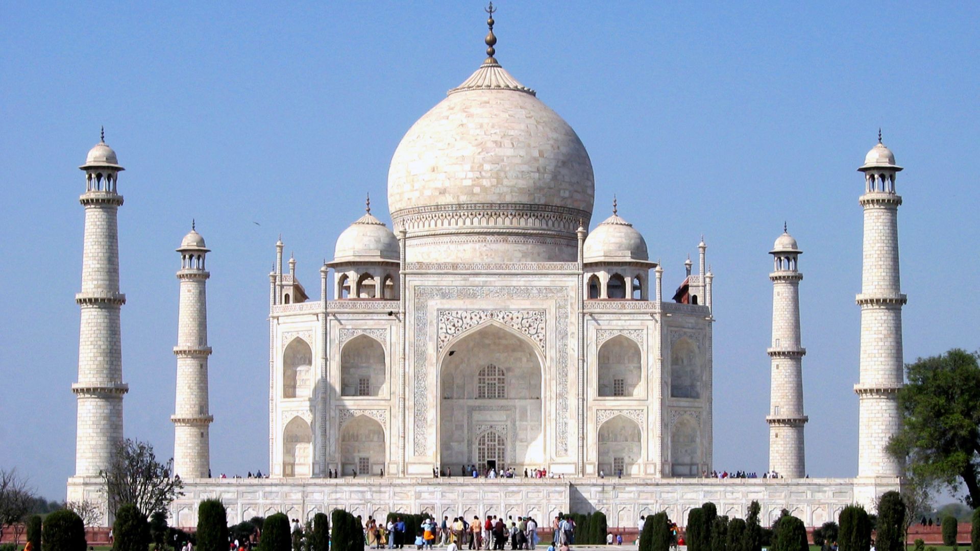 Taj Mahal, Agra, India.