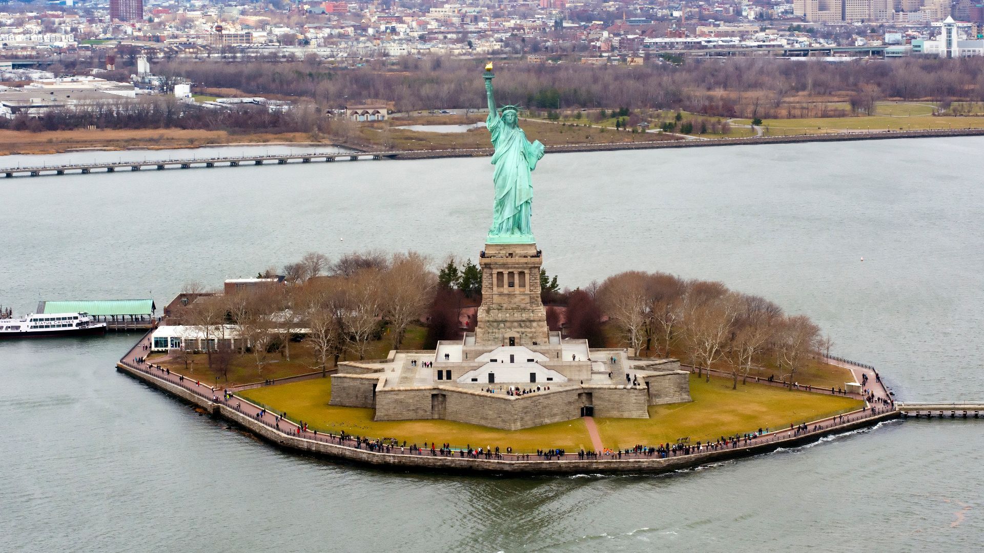 Liberty Island photo Don Ramey Logan