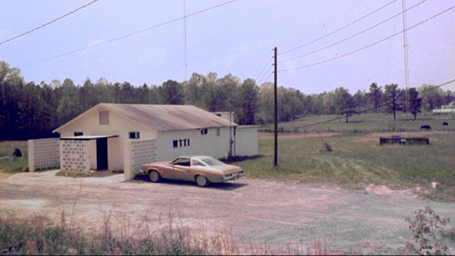 The WTTI (radio station) transmitter building near Westside, Georgia, USA in the 1970s. It was a Top 40 format at that time.
