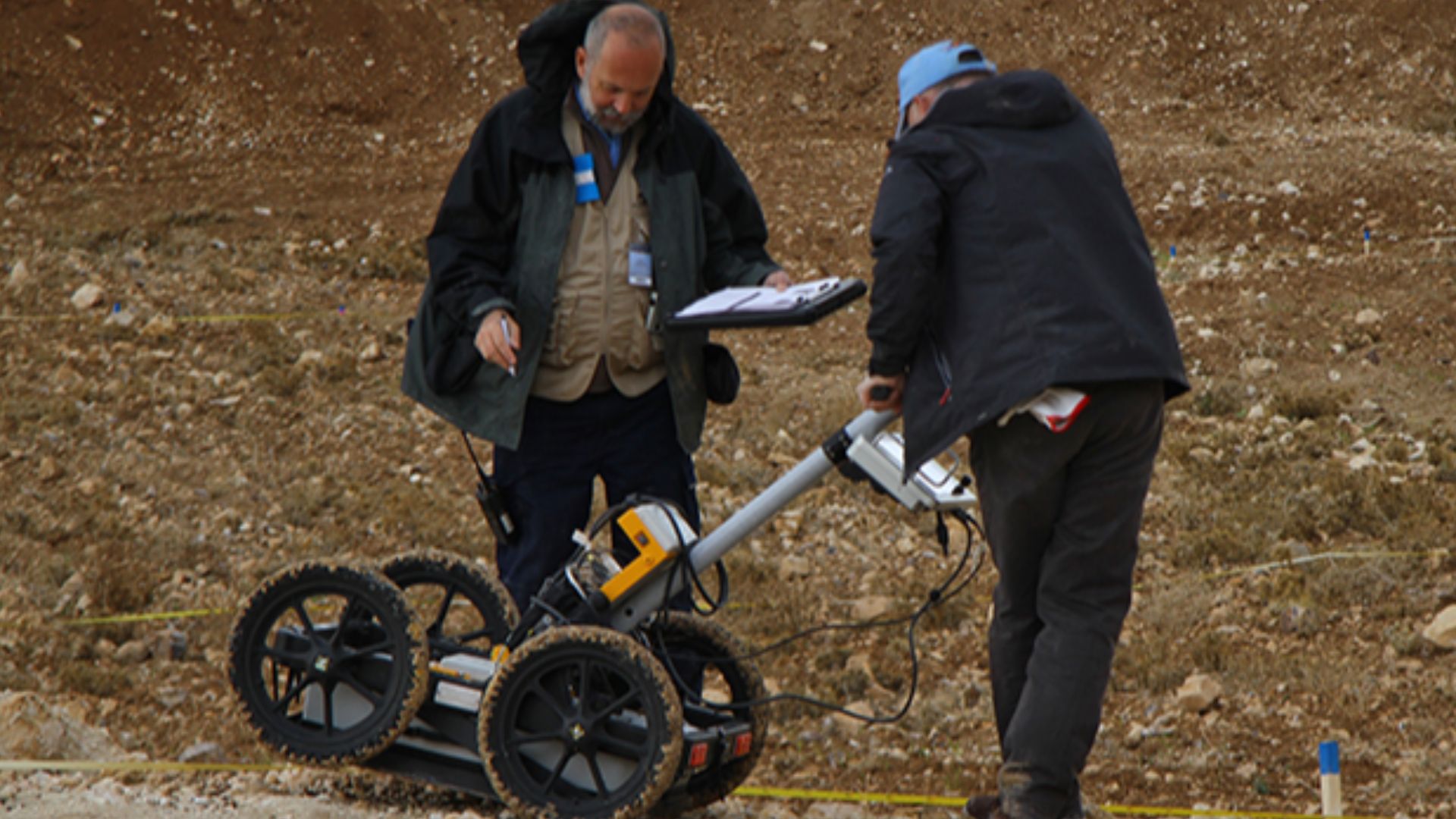 Using ground-penetrating radar equipment