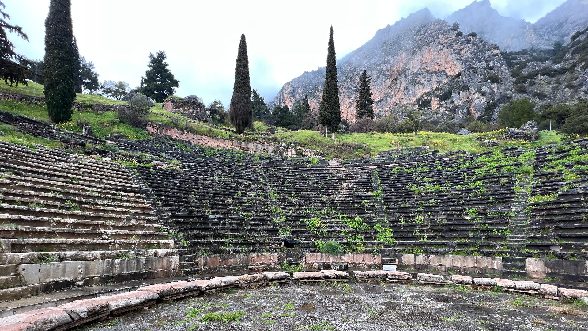 Théâtre du sanctuaire d'Apollon, Delphes.