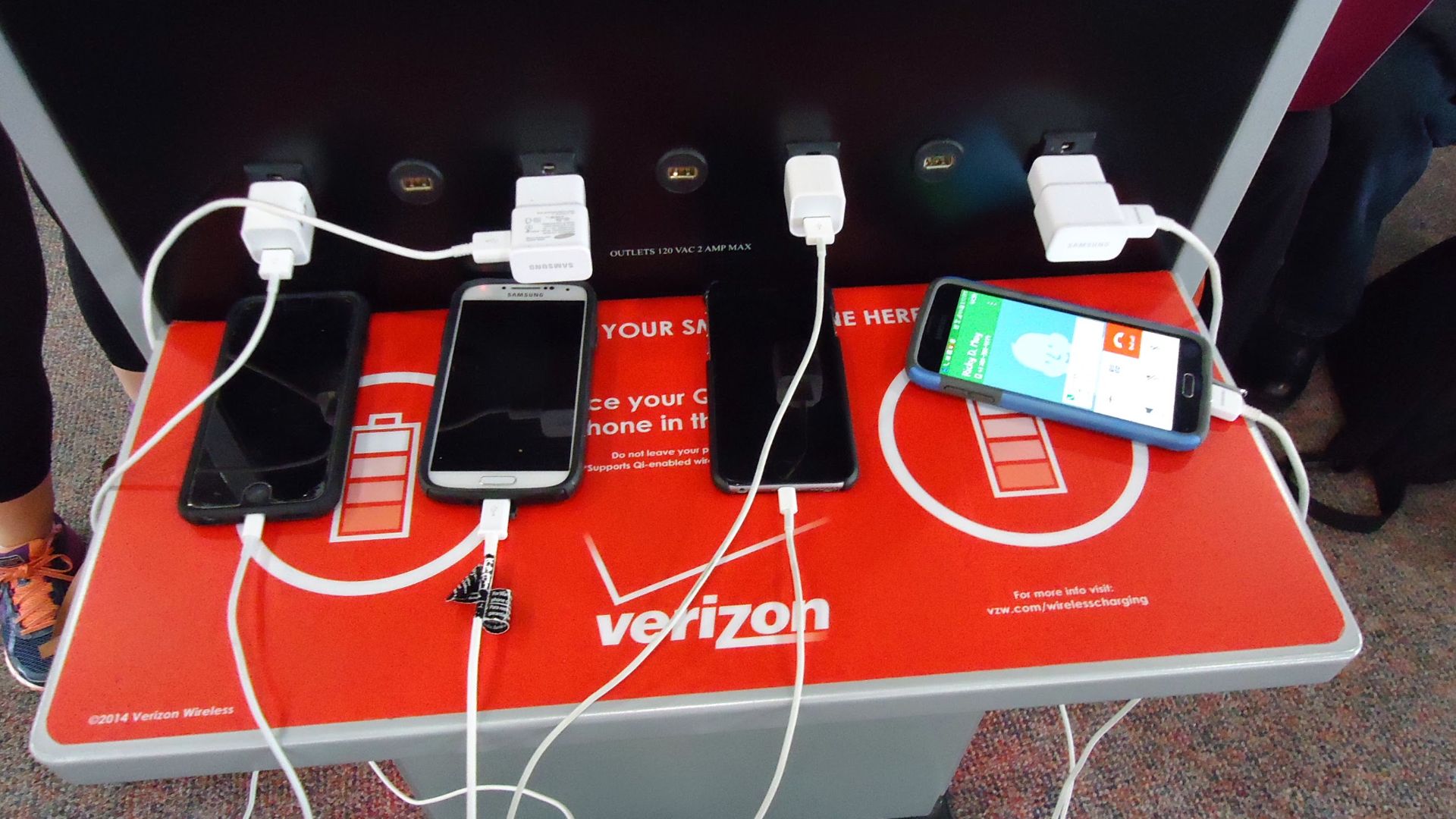 At Newark Airport in New Jersey, there is a charging station for customers to charge their portable electronic devices.
