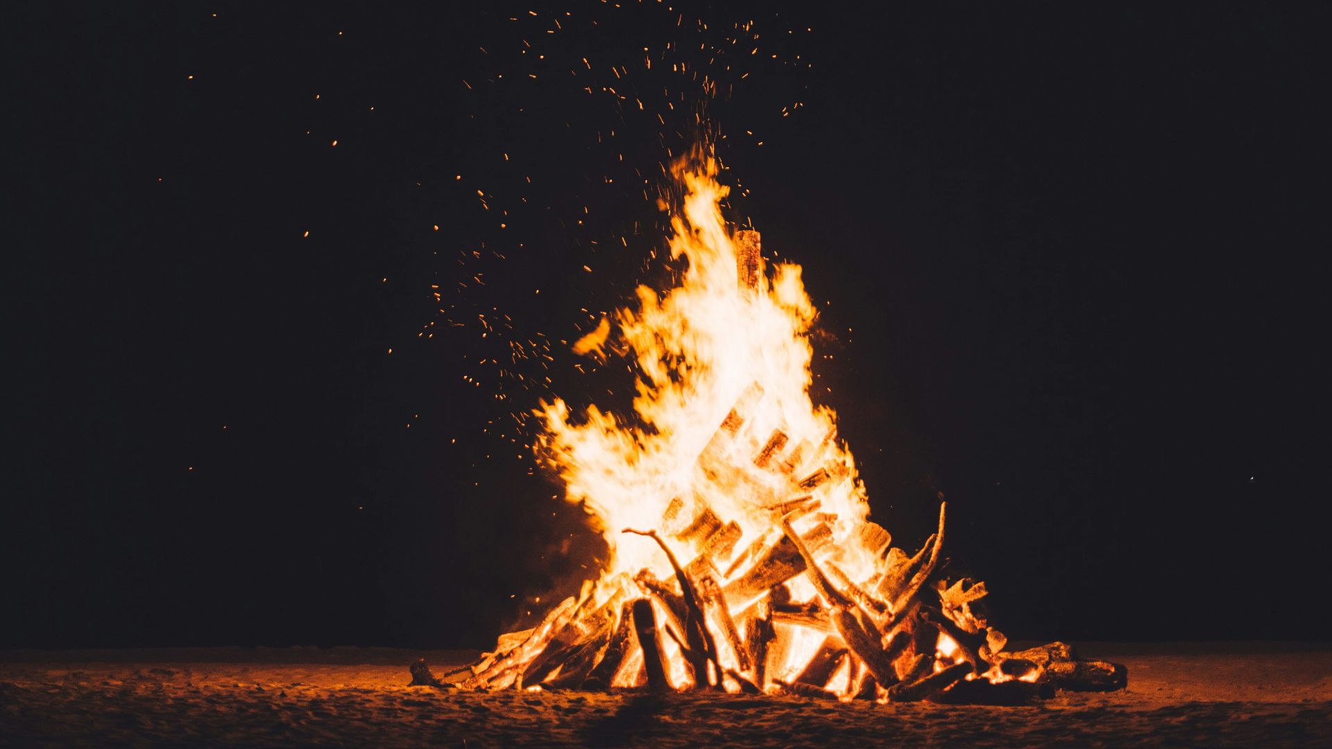 photography of burning camp fire