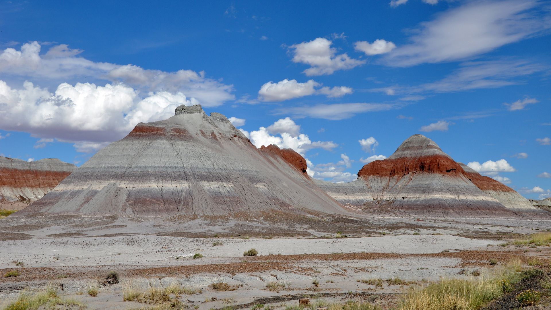The Tepees in Petrified Forest National Park in northeastern Arizona, United States. View is toward the northwest from the main park road. According to a National Park Service (NPS) document, rock strata exposed in the Tepees area of the park belong to th