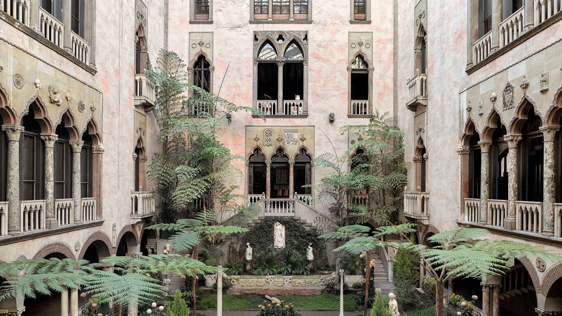 Courtyard, Isabella Stewart Gardner Museum, Boston. Photo: Sean Dungan