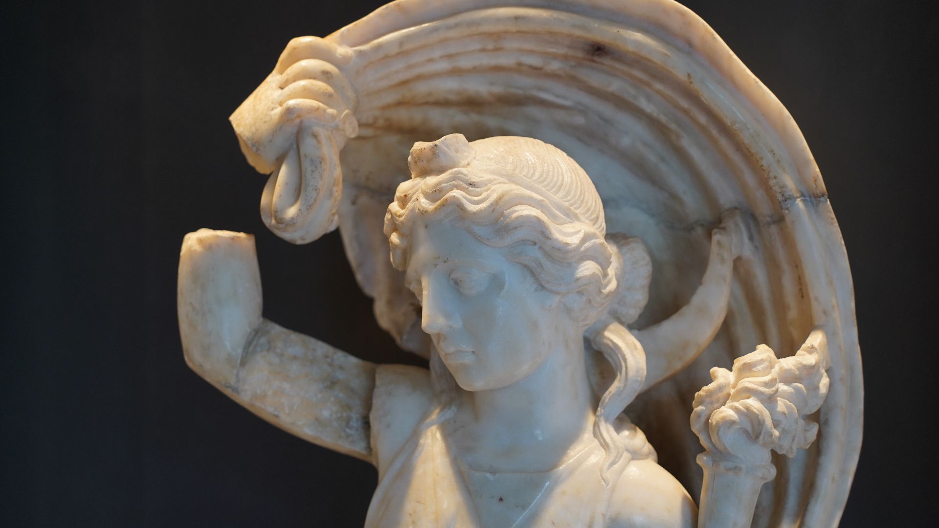 This statuette dated to the 2nd half of the II century AD was found in Rome, Via Urbana, in the foundations of the Chimenti house (according to W. Fol). It was made from the Pentelic Marble (Attica, Greece). Now in the Musée d'art et d'histoire (MAH), Vil