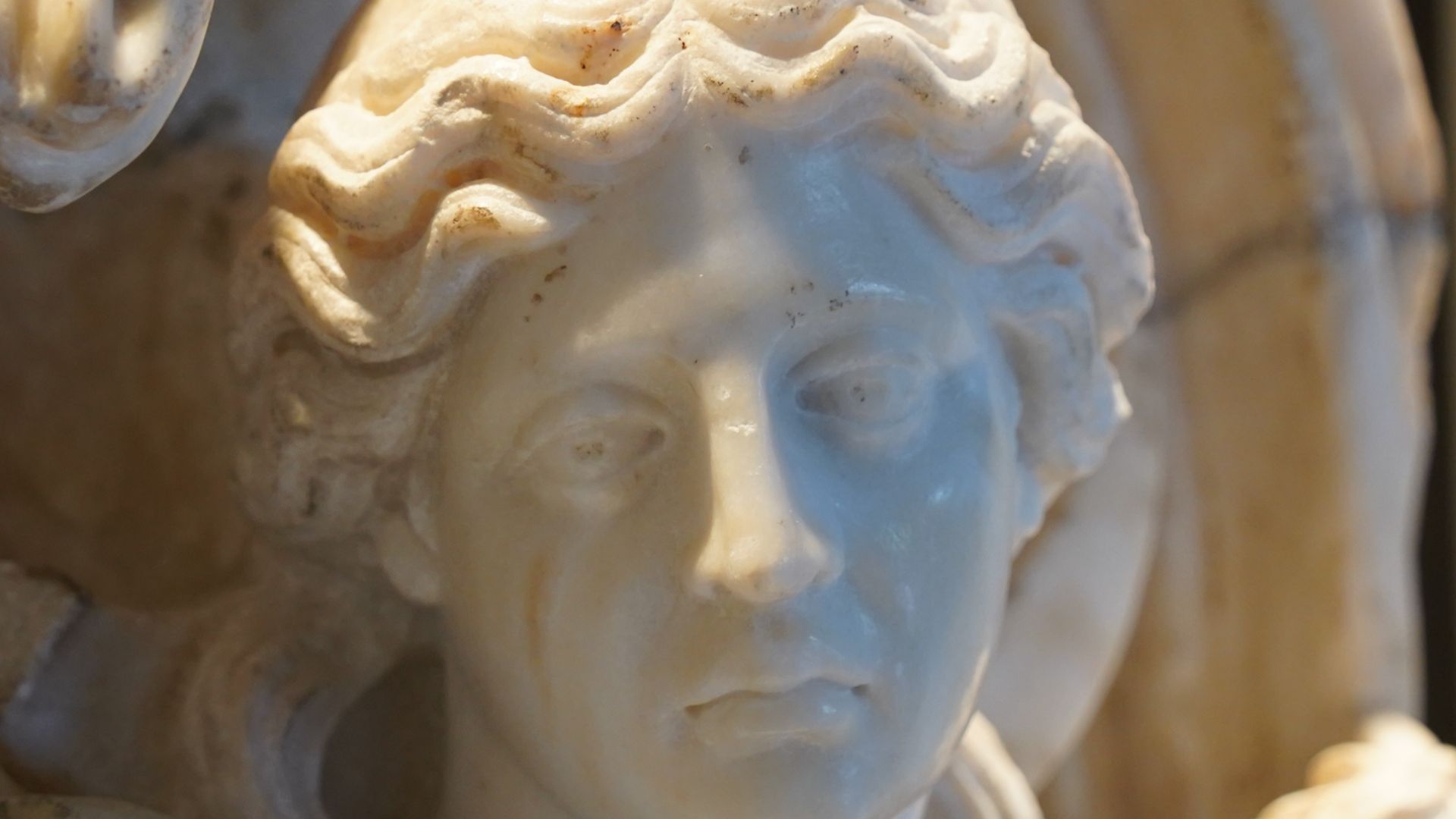 This statuette dated to the 2nd half of the II century AD was found in Rome, Via Urbana, in the foundations of the Chimenti house (according to W. Fol). It was made from the Pentelic Marble (Attica, Greece). Now in the Musée d'art et d'histoire (MAH), Vil