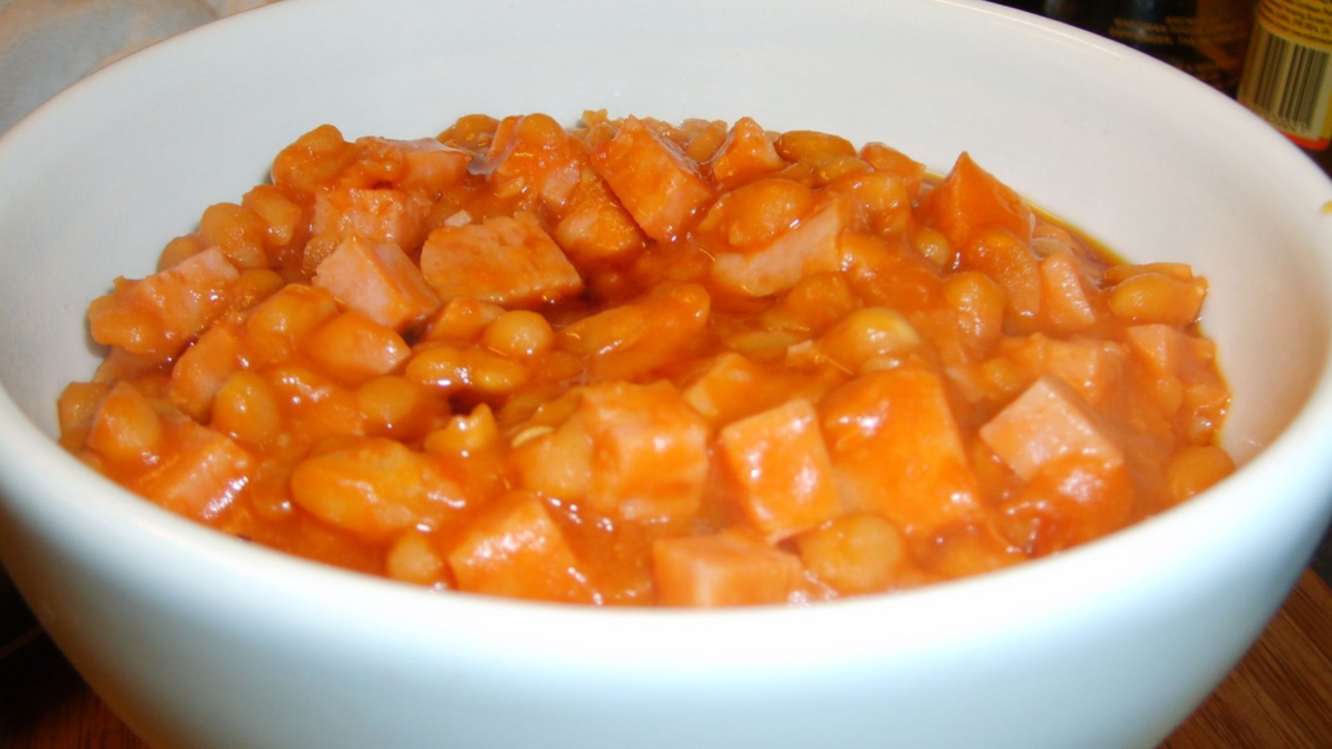 A bowl of pork and beans. Photo taken in the photographer's kitchen in Coventry, England, with a Samsung <Digimax S500 / Kenox S500 / Digimax Cyber 530> digital camera.