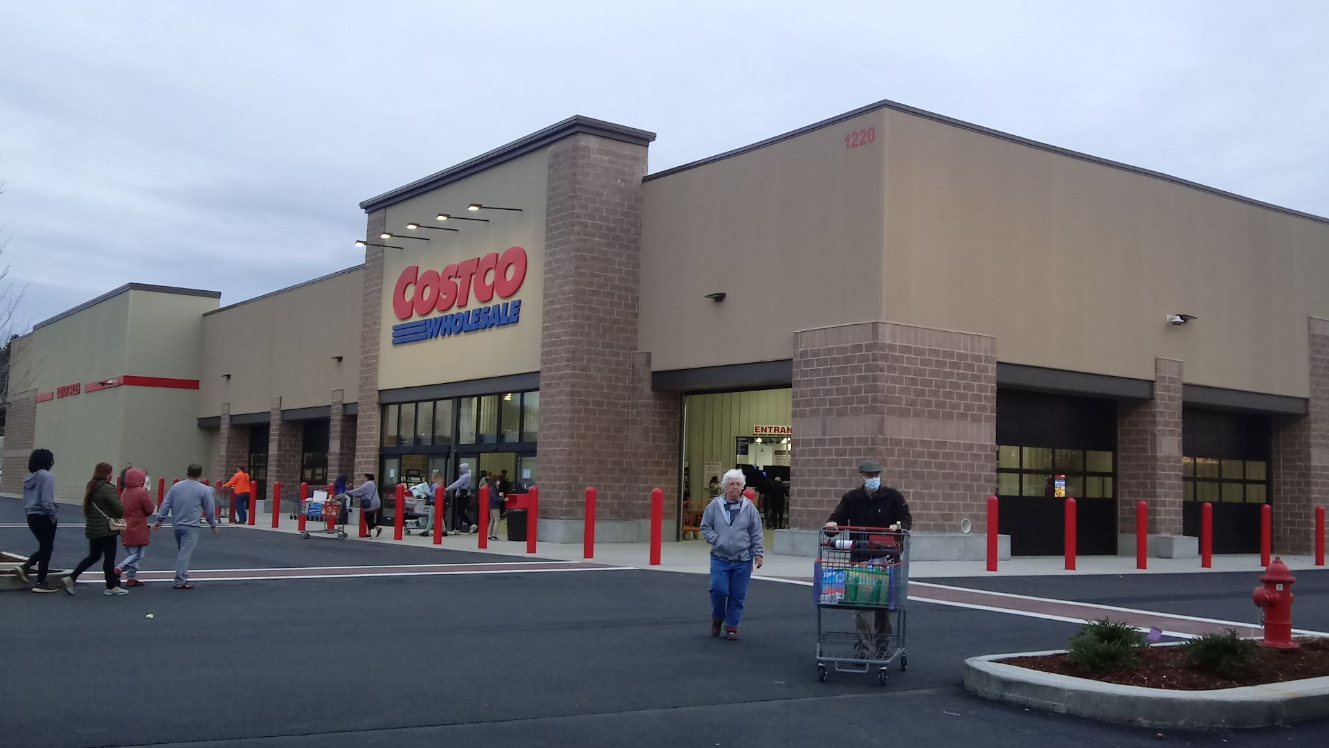 This is the exterior of a typical Costco Wholesale Club store that was built recently.