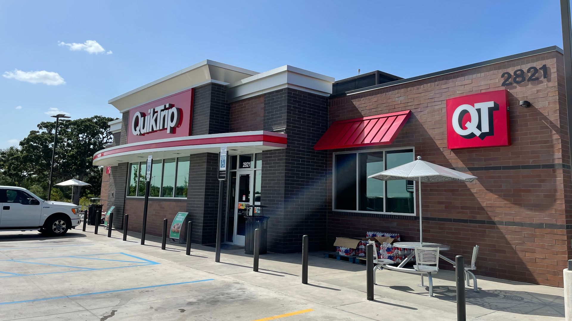 QuikTrip convenience store cedar park Texas