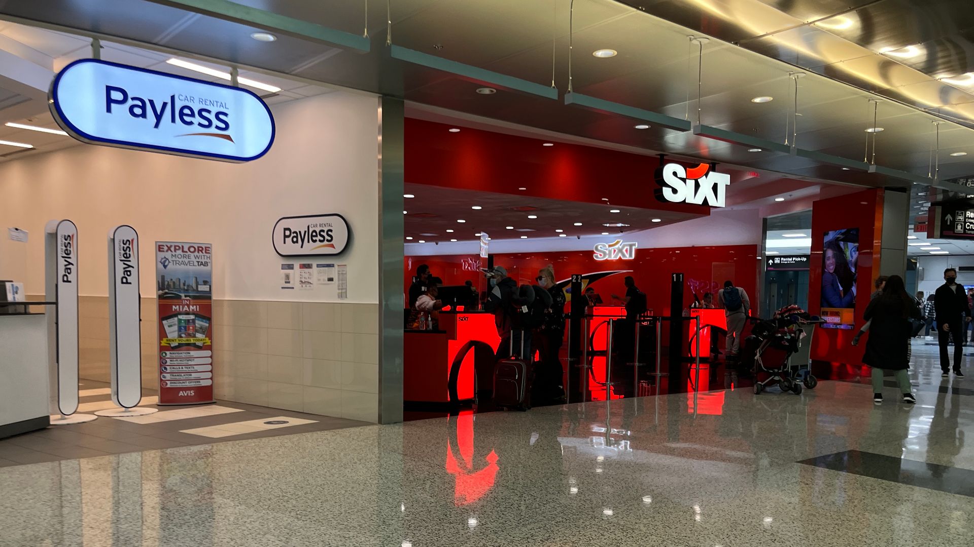 Miami International Airport Rental Car Center, Sixt.
