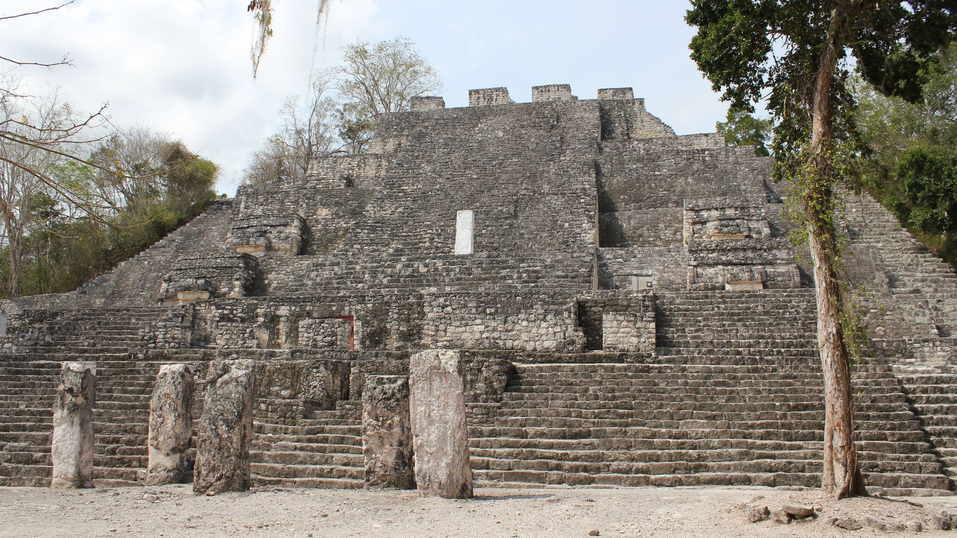 Calakmul, Structure II

(source: en.wikipedia.org/wiki/Calakmul)