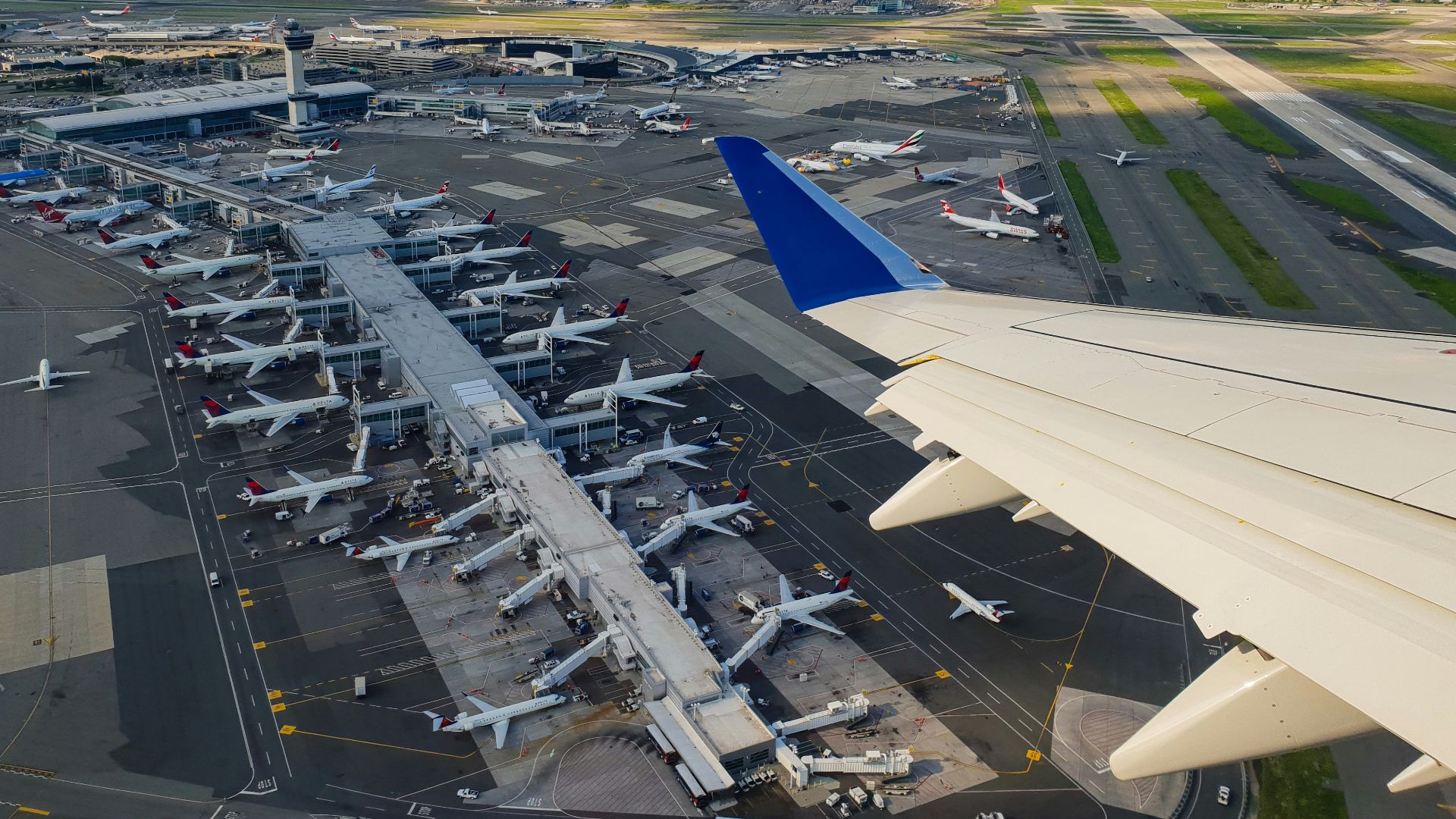 aerial view photography of airport