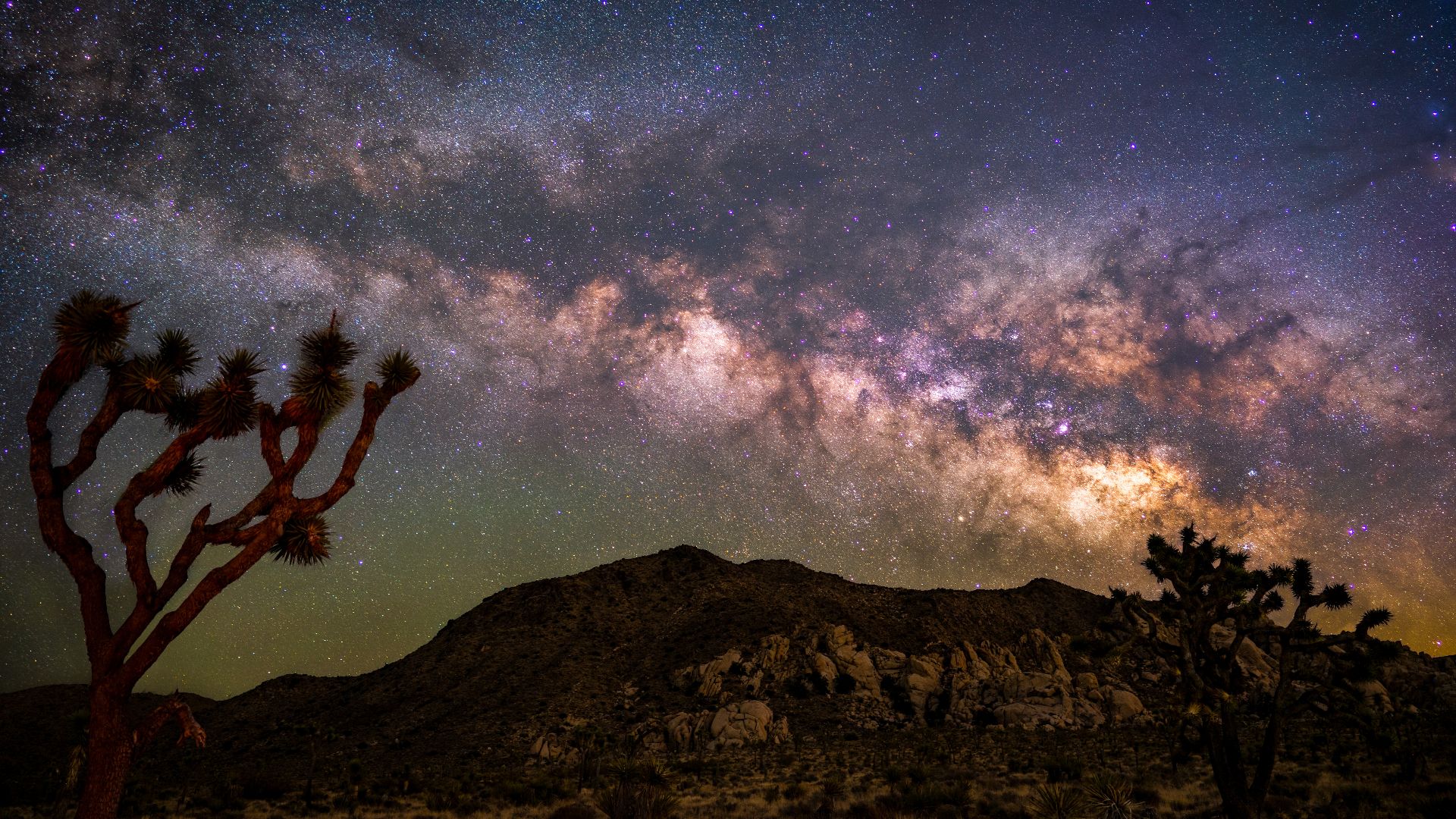 Early season image of the milky way - the closest dark site to Los Angeles, CA
