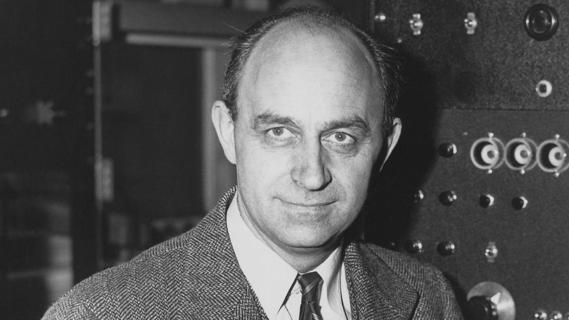 Enrico Fermi, Italian-American physicist, received the 1938 Nobel Prize in physics for identifying new elements and discovering nuclear reactions by his method of nuclear irradiation and bombardment. He was born in Rome, Italy, on September 29, 1901, and 