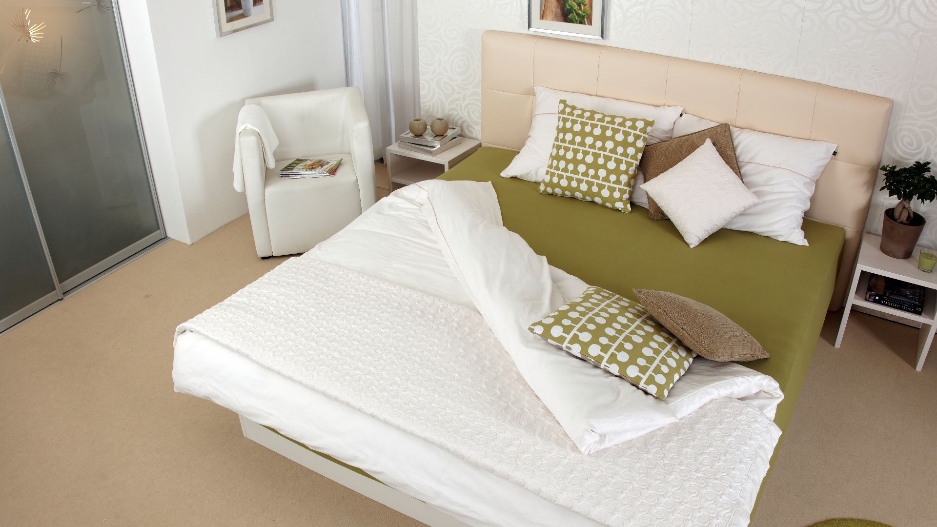 Slovenian Waterbed Lectus