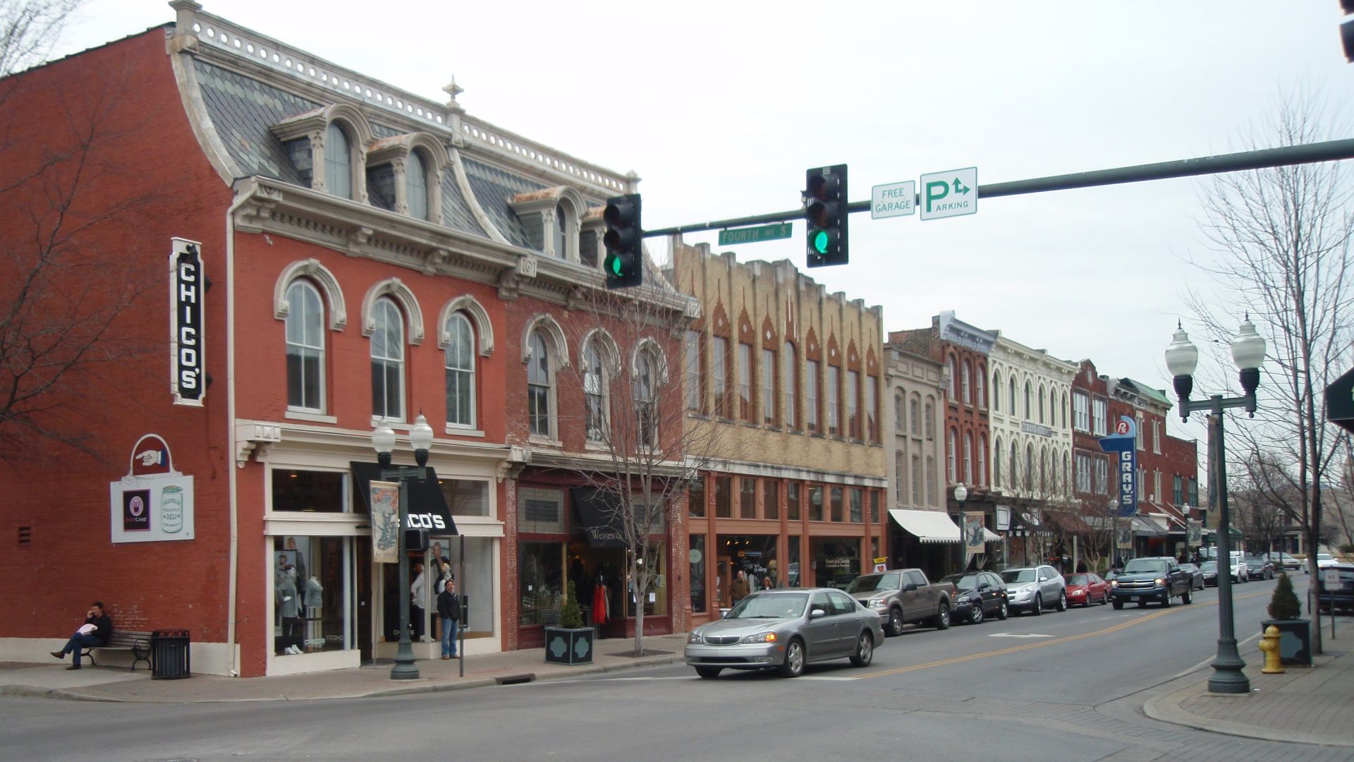 Intersection of 4th Avenue and Main Street in Franklin, Tennessee