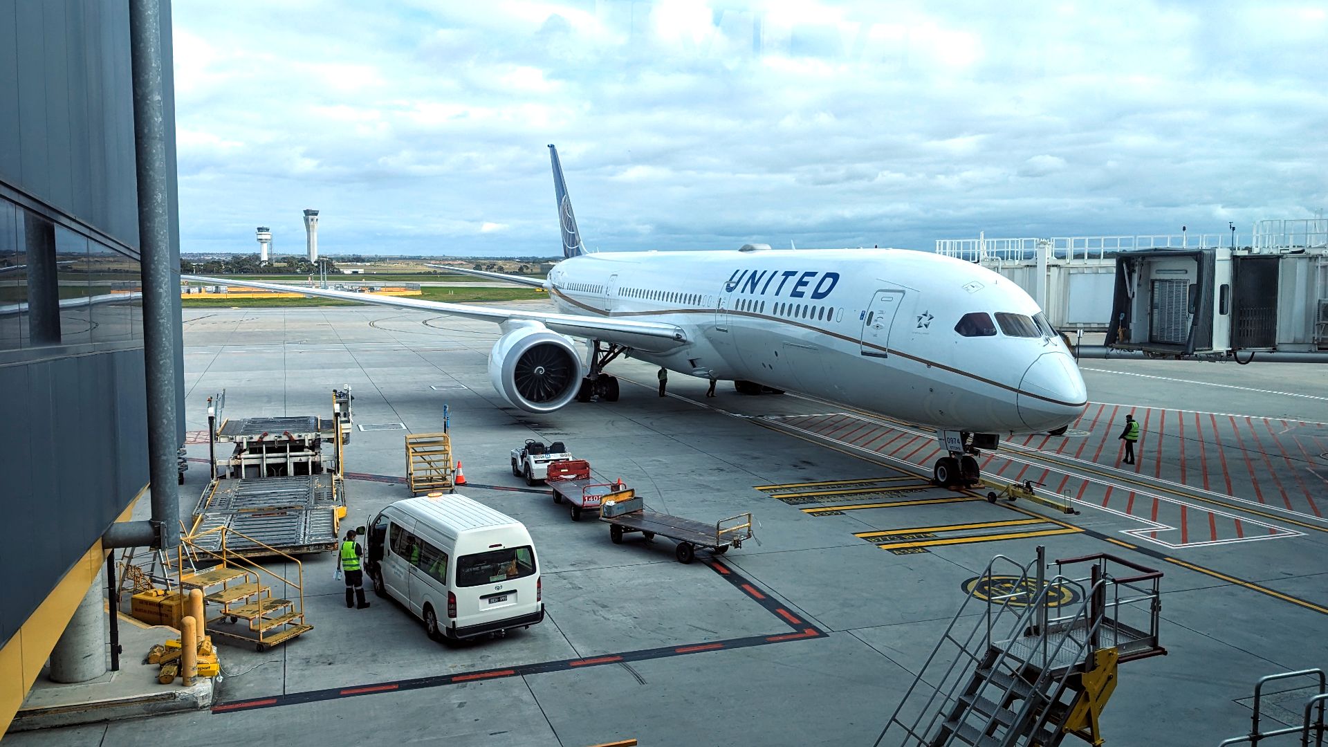 United Airlines (N24974) Boeing 787-9 at Terminal 2 at Melbourne Airport