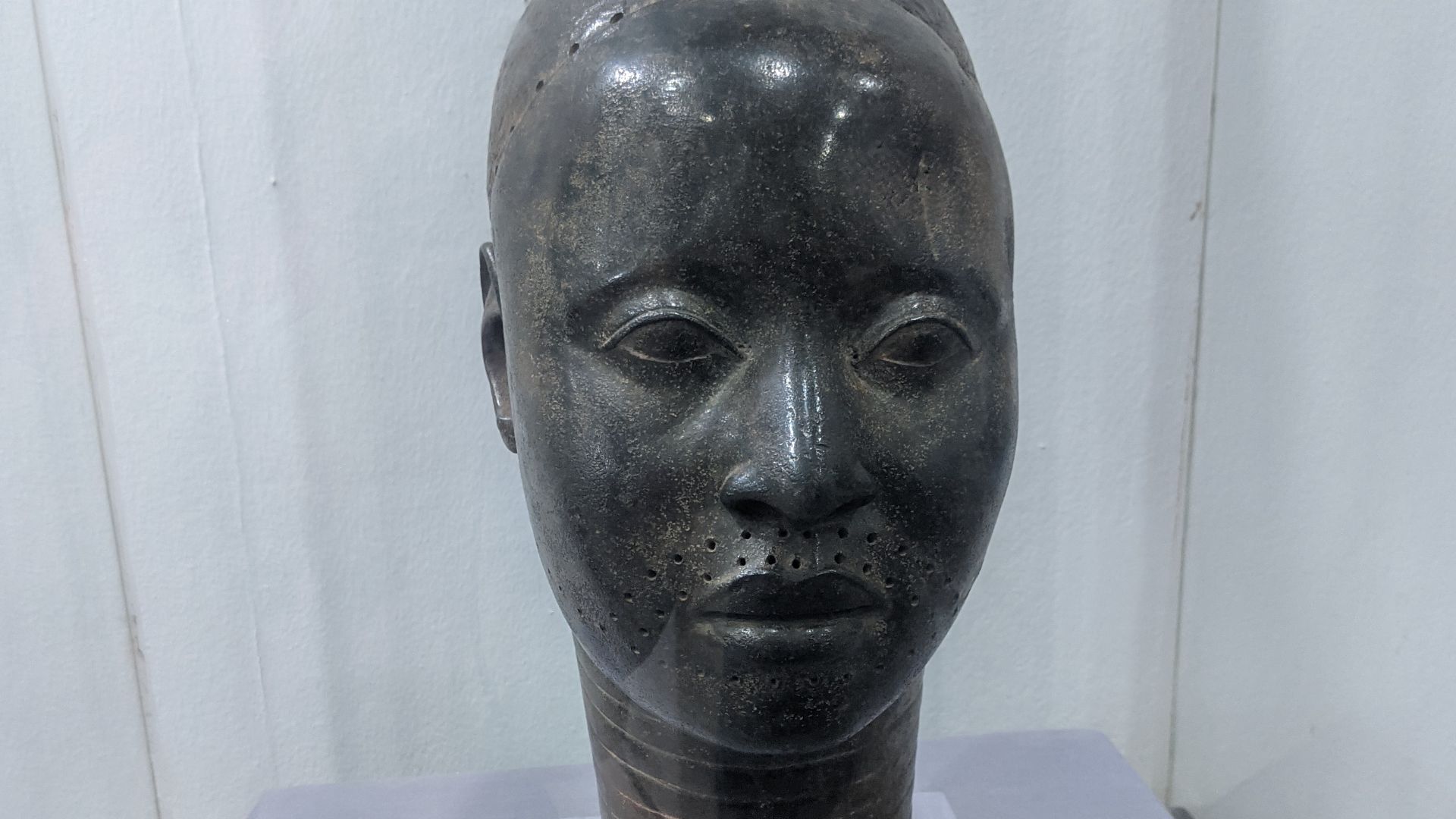 IFE BRONZE HEAD.