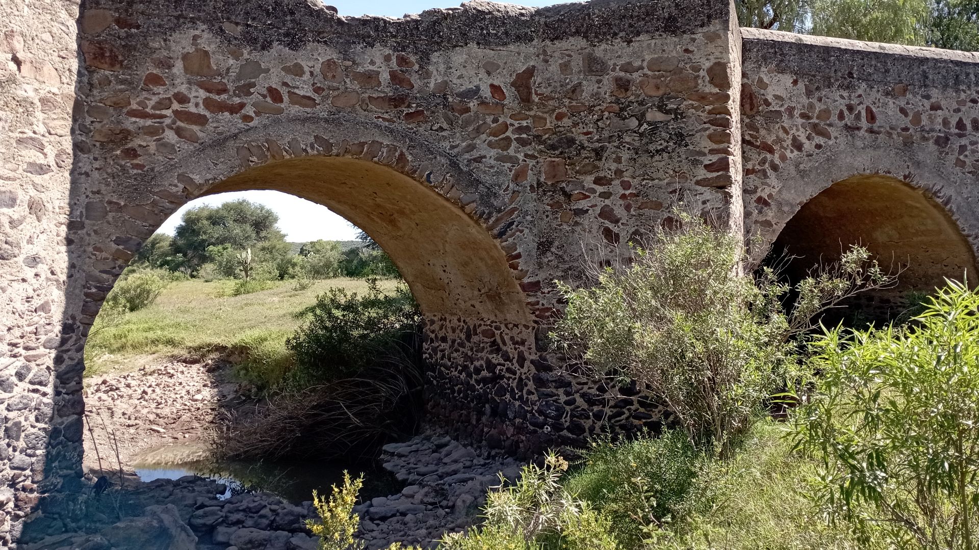 Puente La Quemada. San Felipe, Guanajuato, México.
Parte del Camino Real de Tierra Adentro.