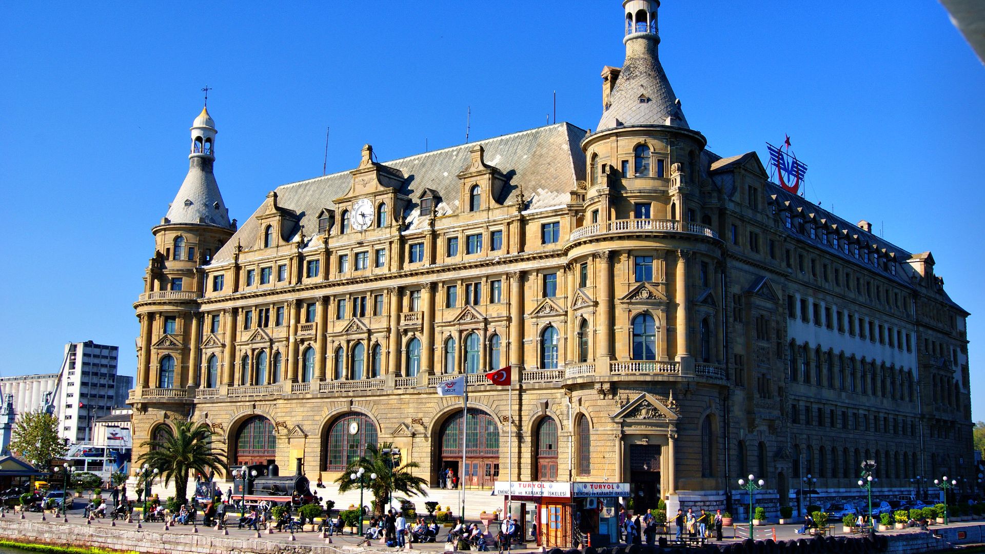 Rasimpaşa, Haydarpaşa İskelesi, Haydarpaşa Gar Binası Yanı, 34716 Kadıköy/İstanbul, Turkey