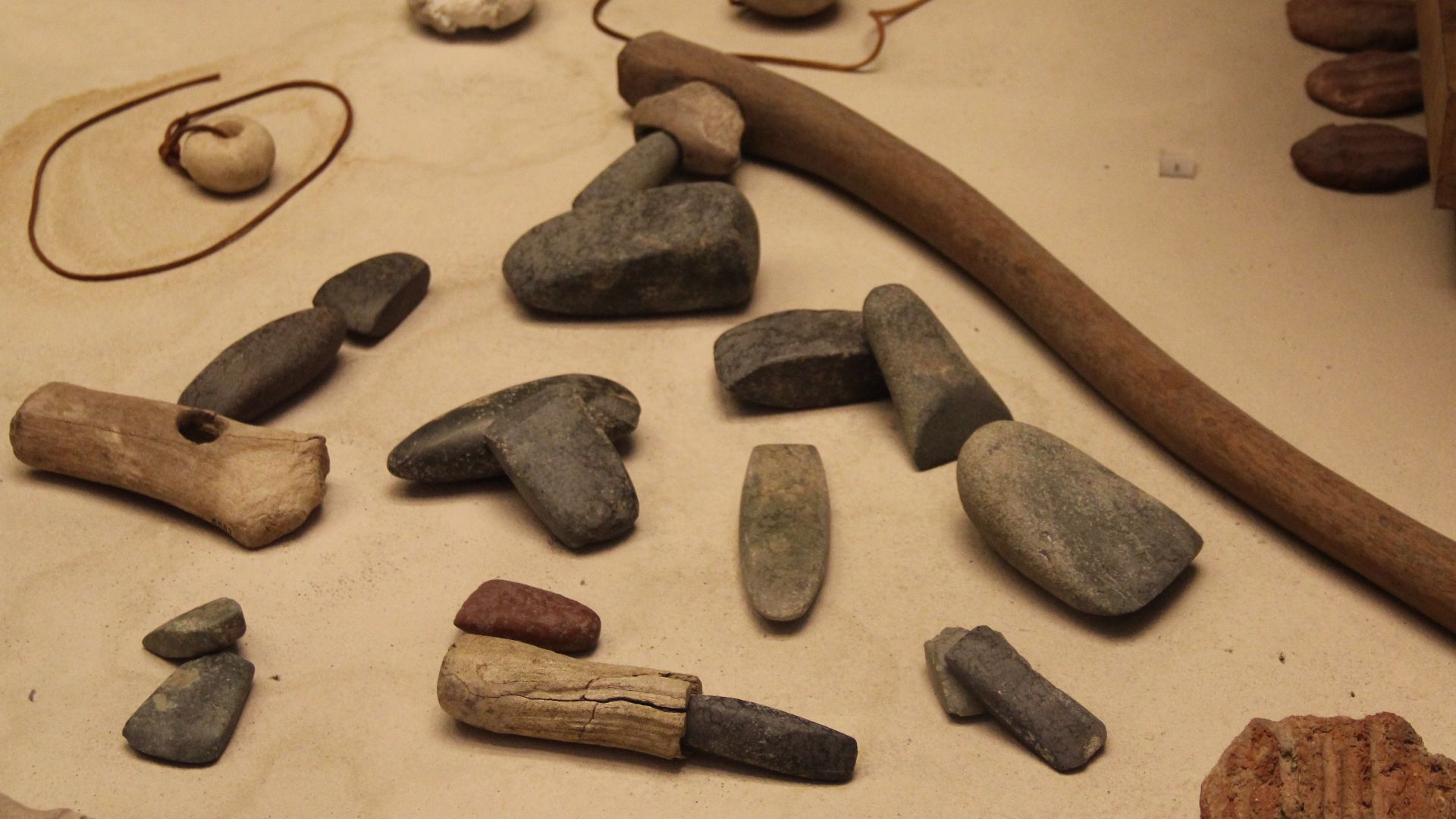 Greek Prehistory Gallery, National Museum of Archaeology, Athens, Greece. Complete indexed photo collection at WorldHistoryPics.com.