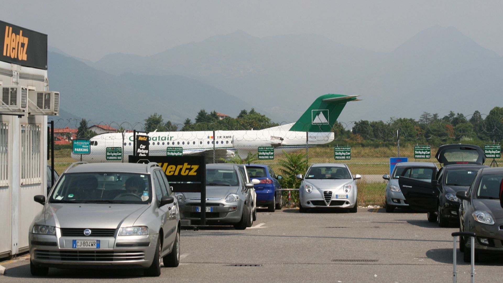 Bergamo Airport, Orio Al Serio, Carpatair