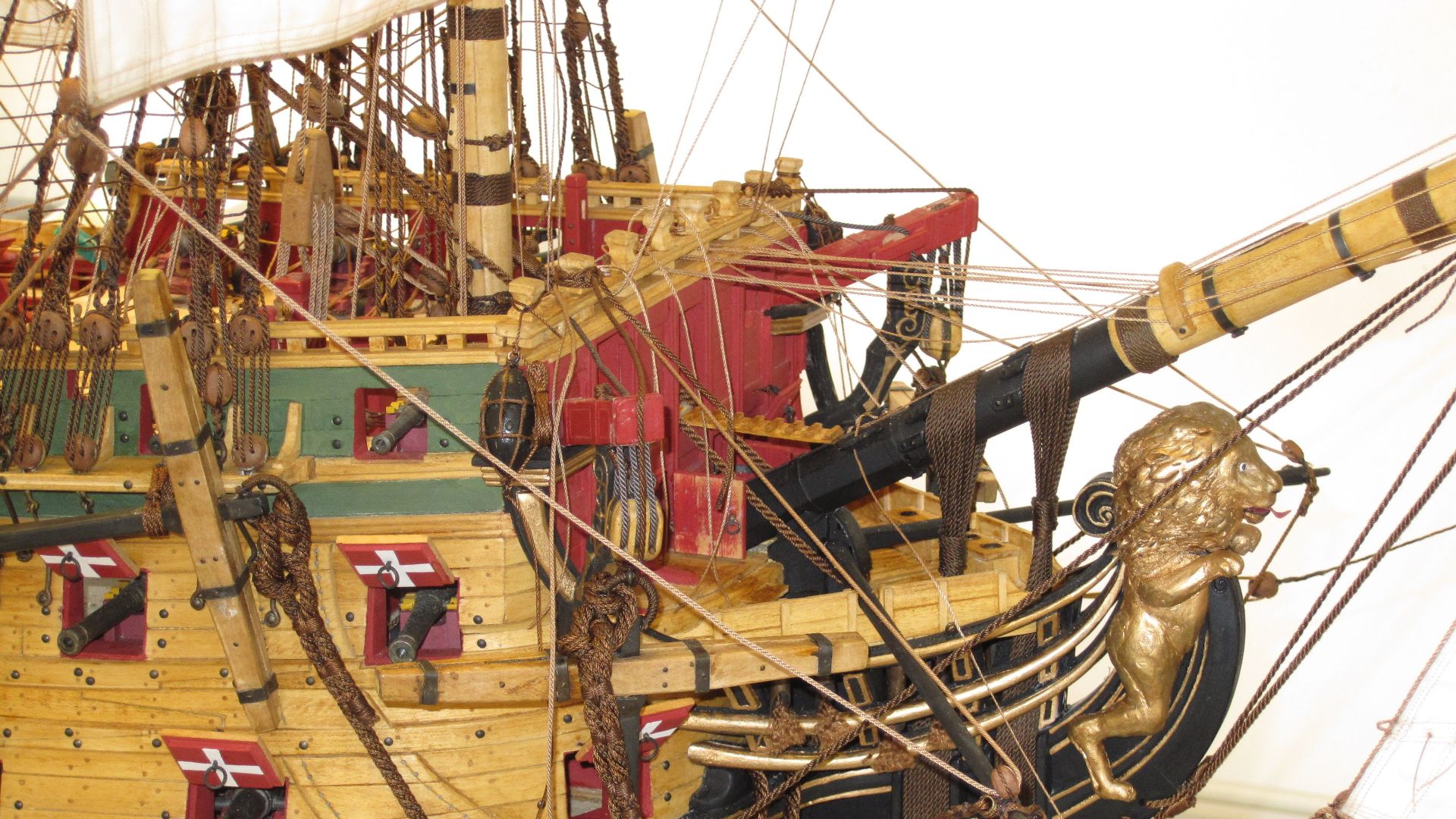 The bow of the Dannebroge, showing the the figurehead, a lion.
