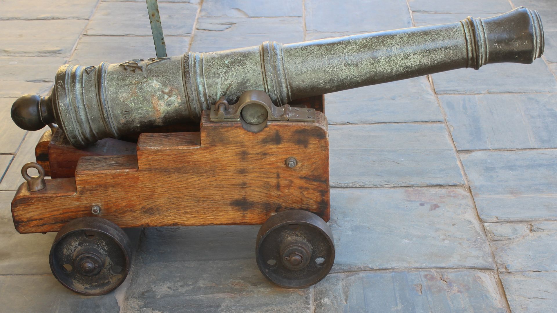 A two-pound naval cannon dated from 1748 and bearing the