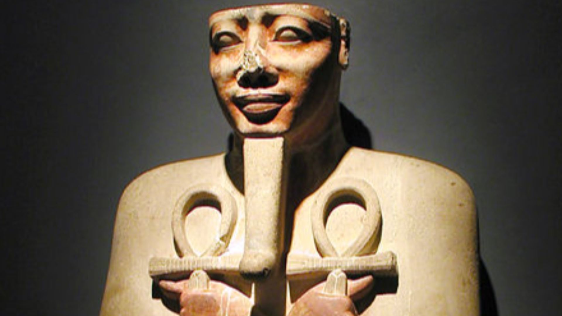 This is a rare and unique Osiride pillar statue of pharaoh Senusret I of the Middle Kingdom. Made out of limestone, its catalogue number is Luxor J174. It is currently located in the Luxor Museum.