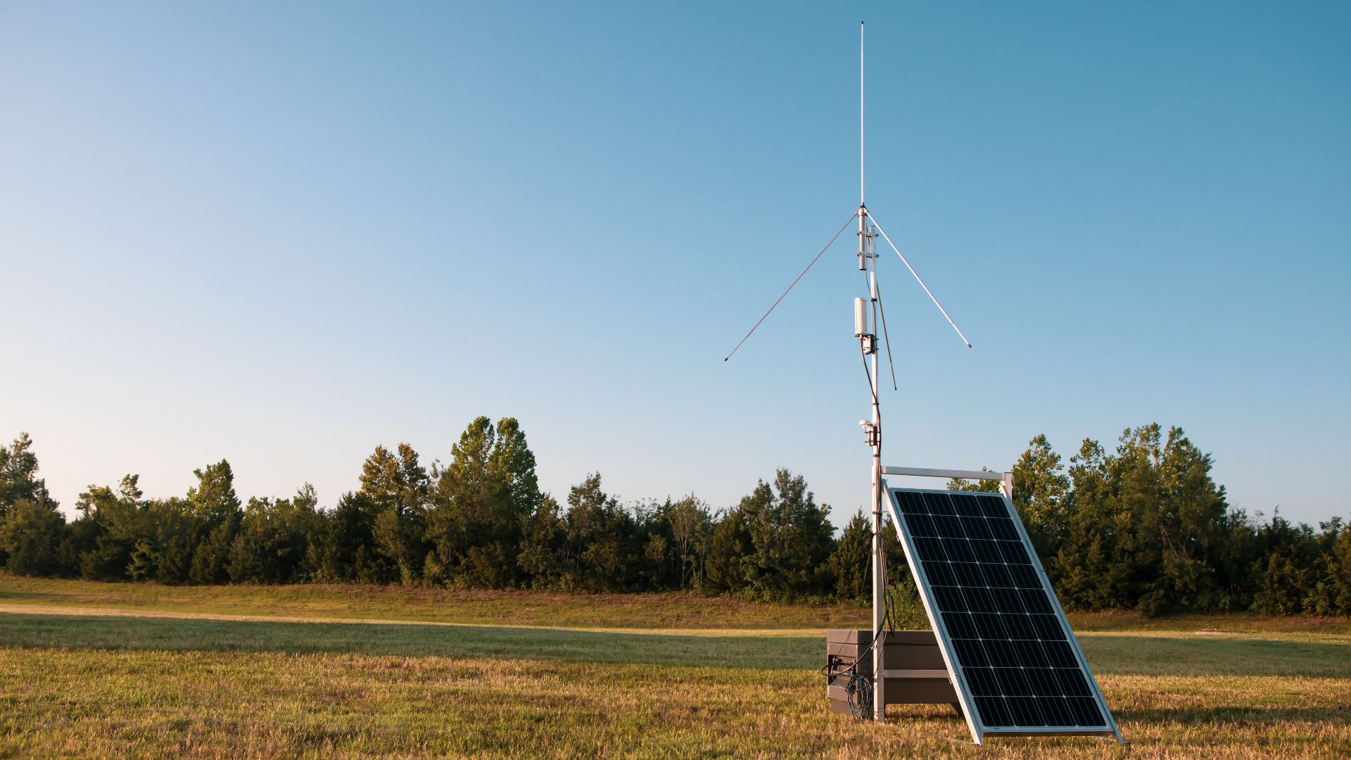 The NOAA National Severe Storms Laboratory installed a full network of Lightning Mapping Array (LMA) sensors on portable, solar-powered platforms to study lightning in targeted areas. Just like the Oklahoma Lightning Mapping Array (OKLMA) jointly operated
