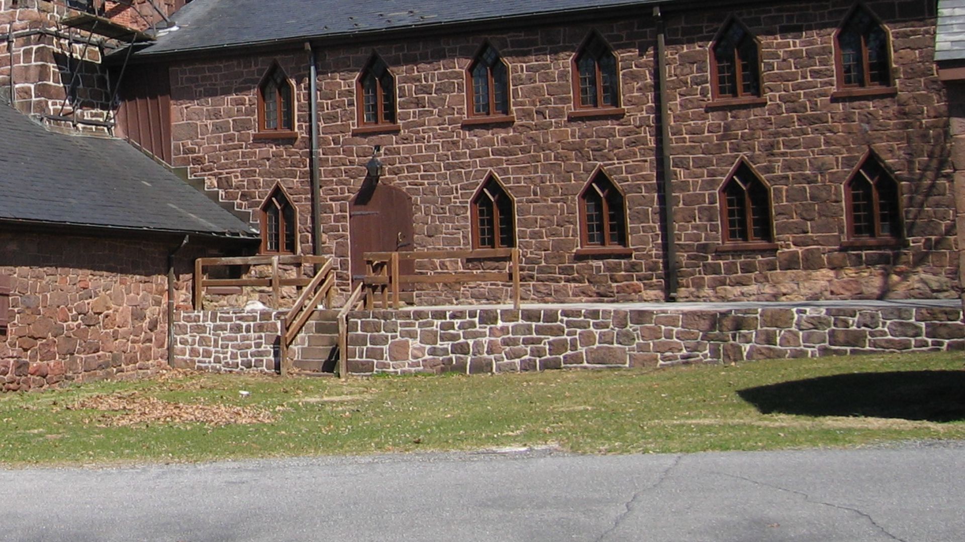 Picture of main building at Cornwall Iron Furnace taken 30 Mar 2007.