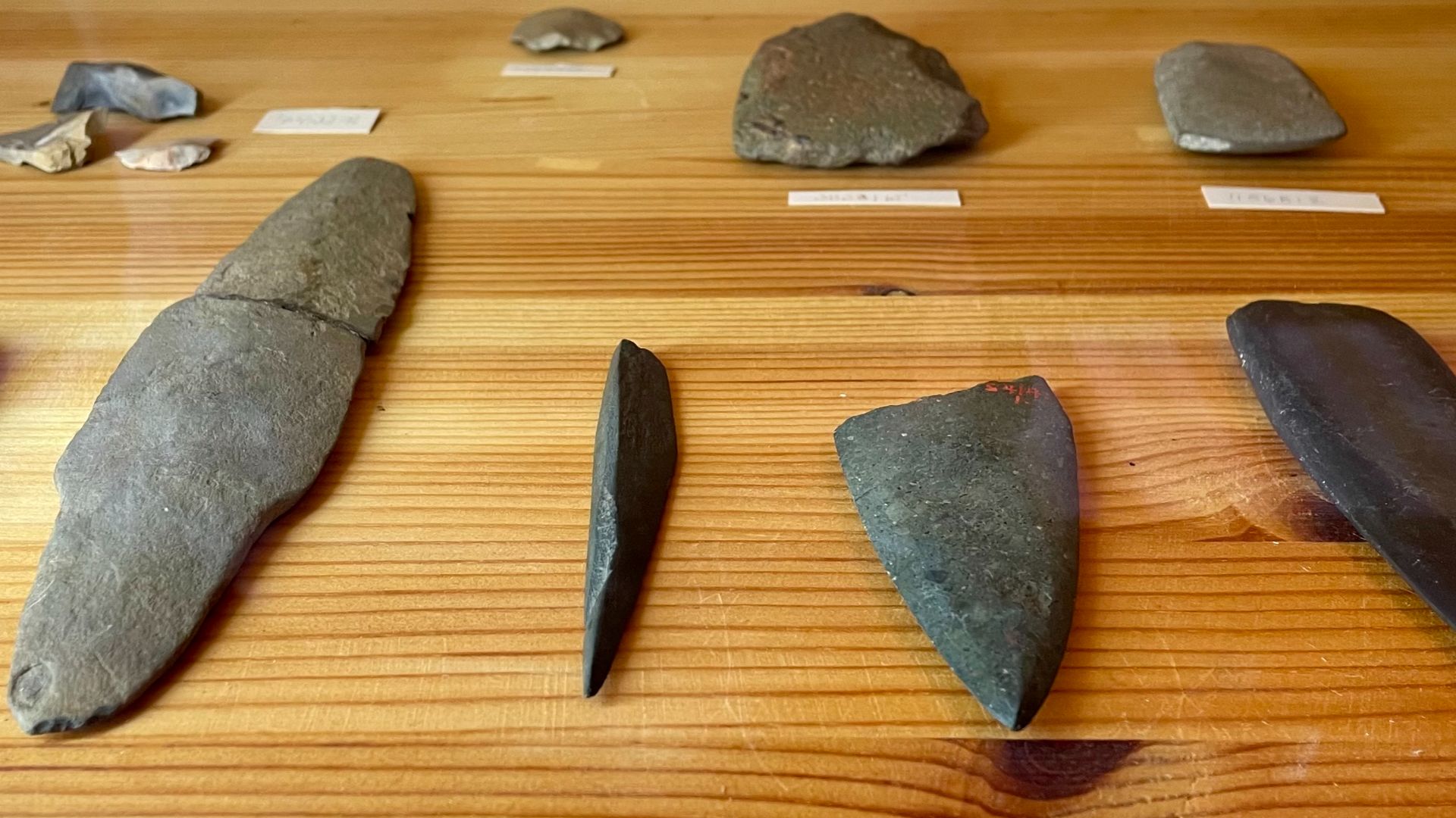 Prehistoric stone tools from Pidhipudas, Finland
