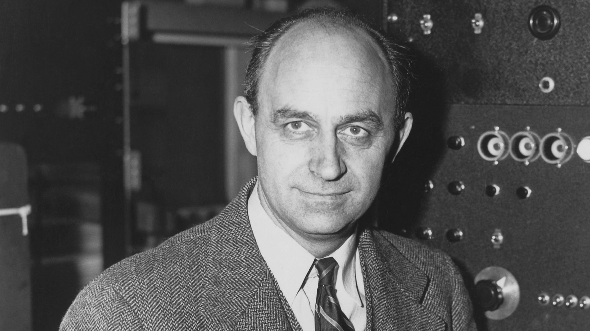 Enrico Fermi, Italian-American physicist, received the 1938 Nobel Prize in physics for identifying new elements and discovering nuclear reactions by his method of nuclear irradiation and bombardment. He was born in Rome, Italy, on September 29, 1901, and 
