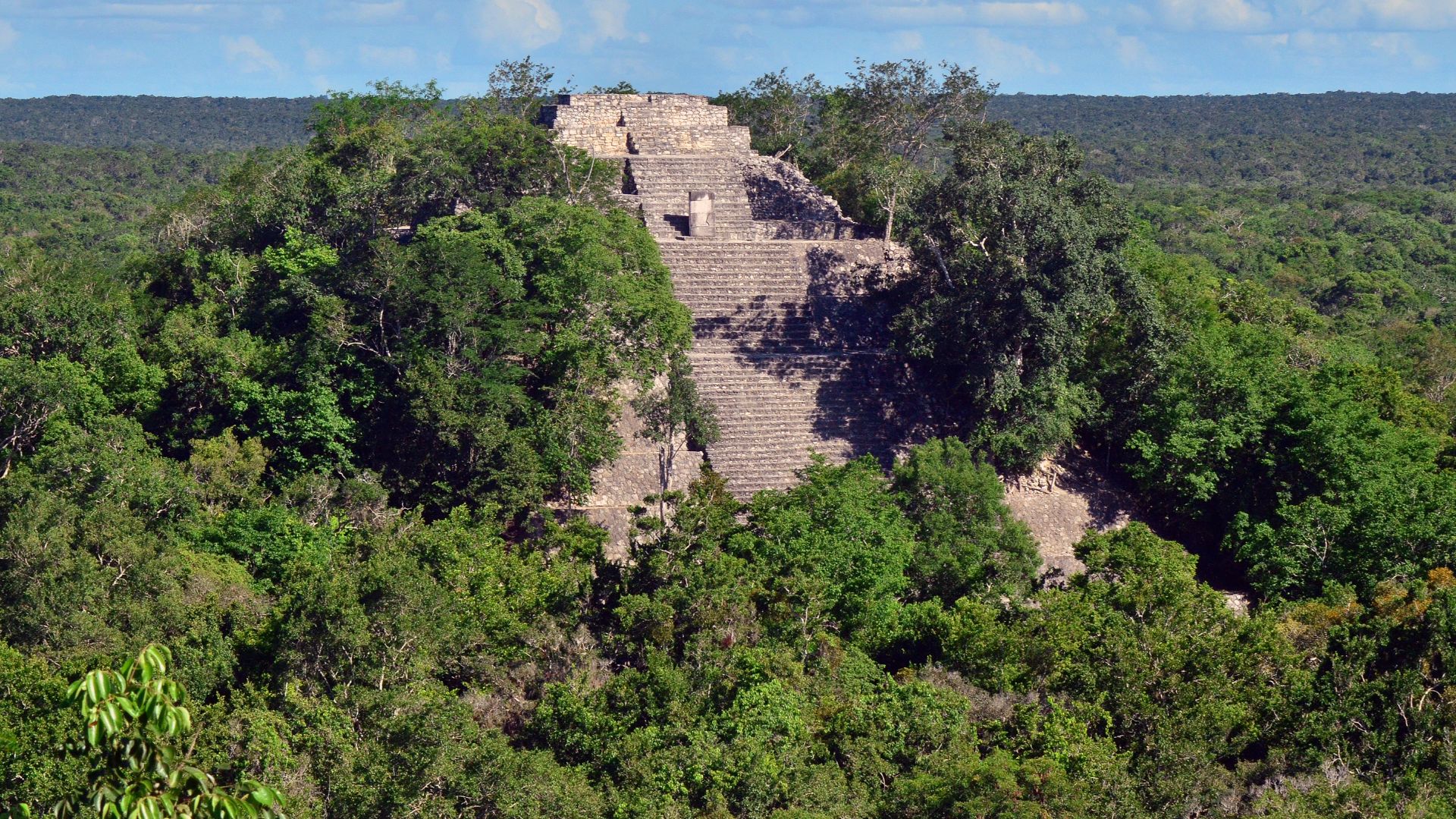 This is a photo of a monument in Mexico, identified by ID
