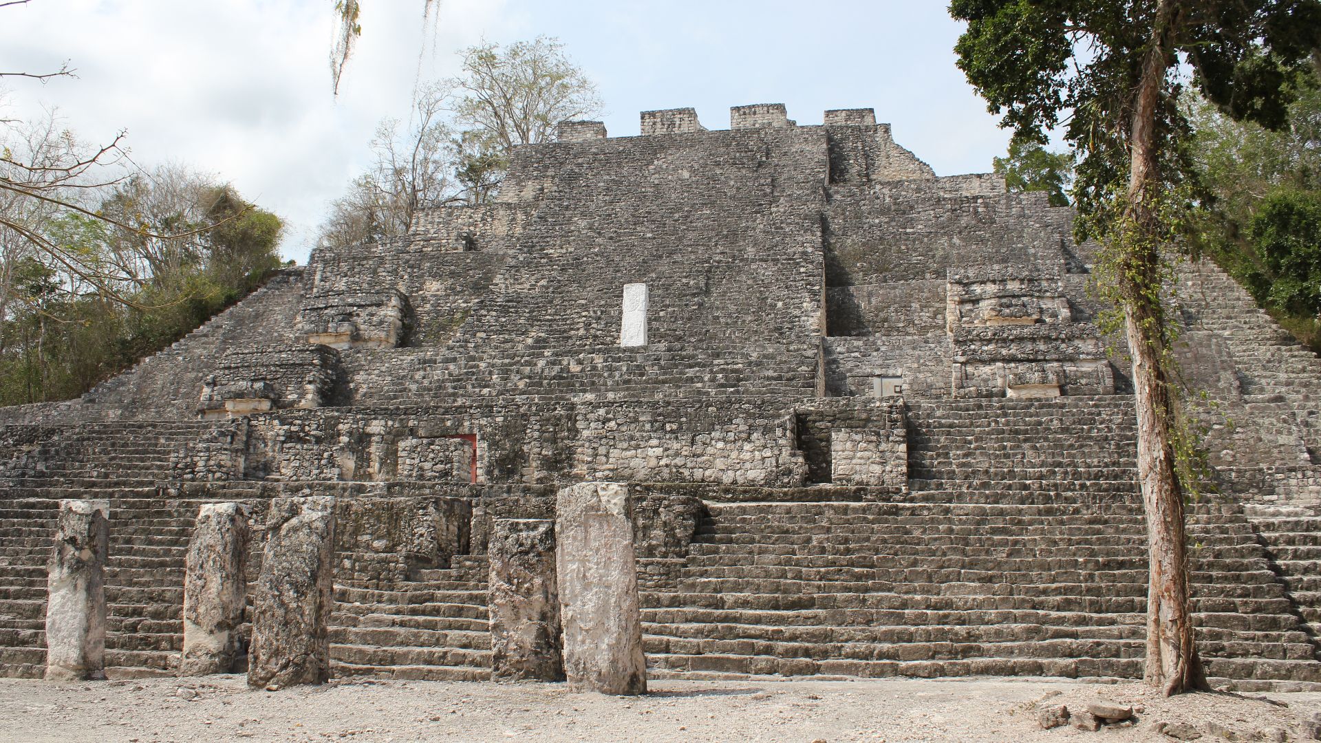 Calakmul, Structure II

(source: en.wikipedia.org/wiki/Calakmul)
