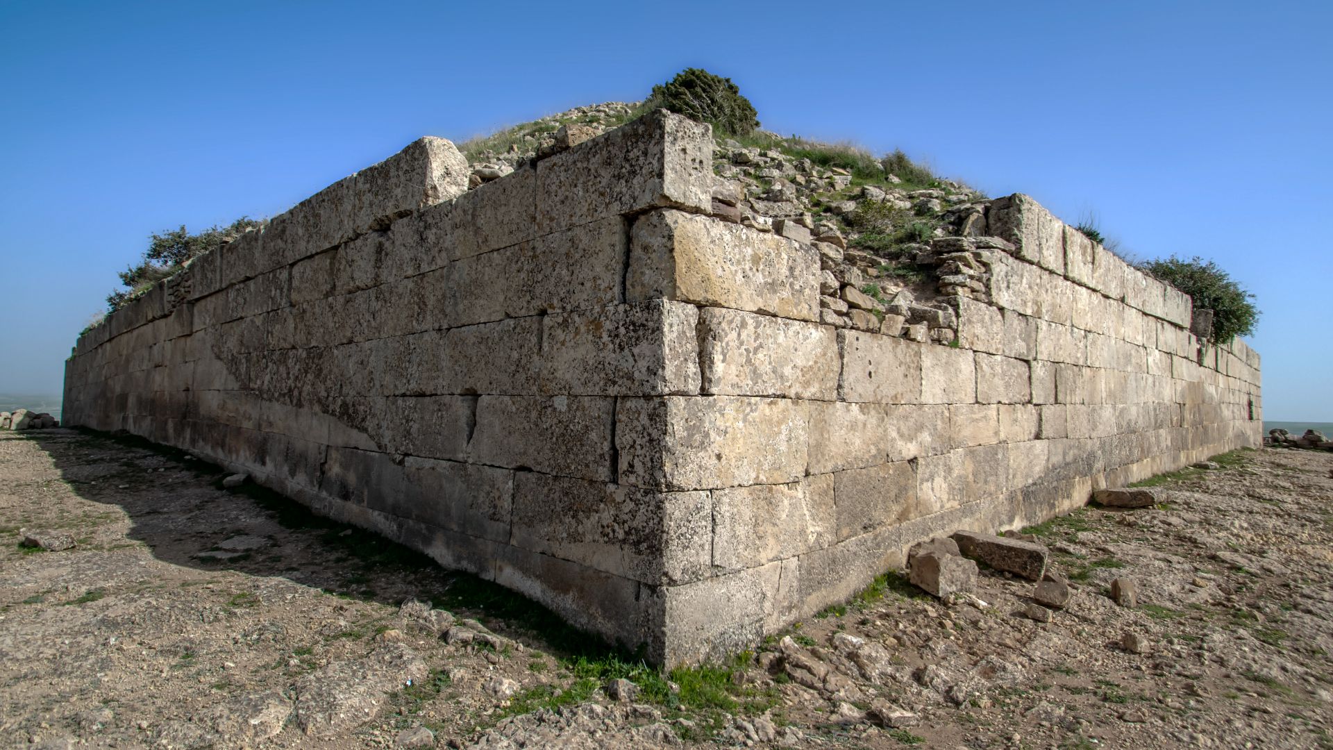 The Pyramids of Jeddars of Frenda represent the only ancient architectural monuments in pyramid shape in Algeria.