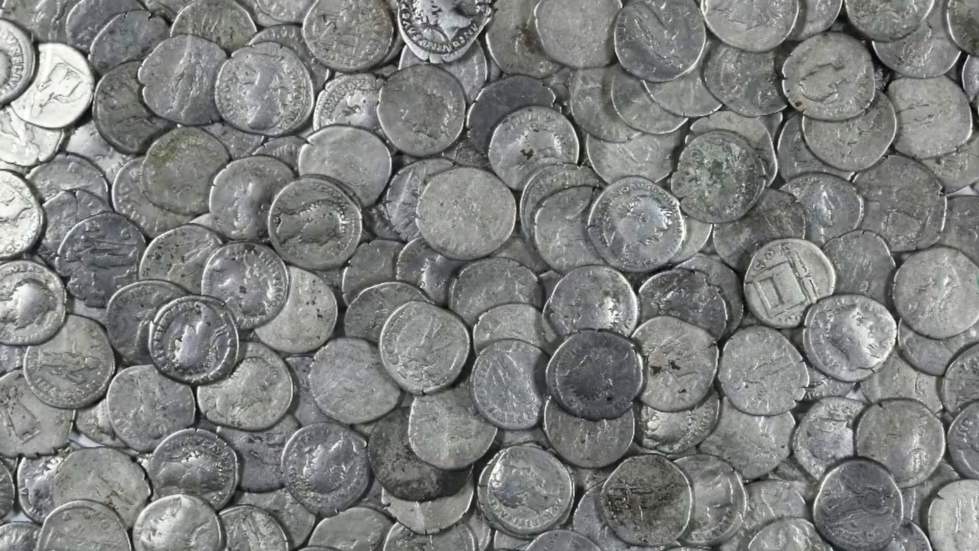 A Polish farmer has stumbled upon 1753 ancient Roman denarii coins (2019), revealing insights into the Vandals' last stand against the Goths.