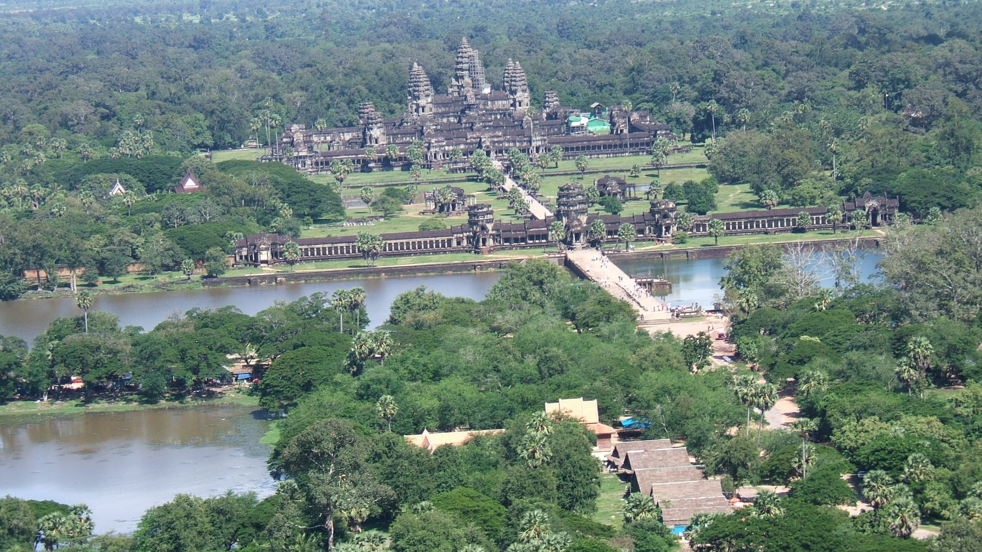 It was worth every penny. Here is a brilliant aerial view of the mighty Angkor Wat from the hot air balloon. The surrounding moat, the temple entrance plaza and the distance from the entrance to the main temple complex can well be appreciated here.(Siem R