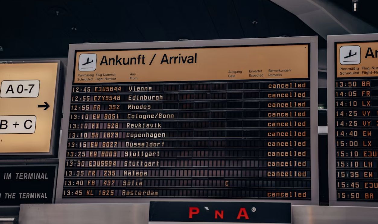 cancelled airline flights