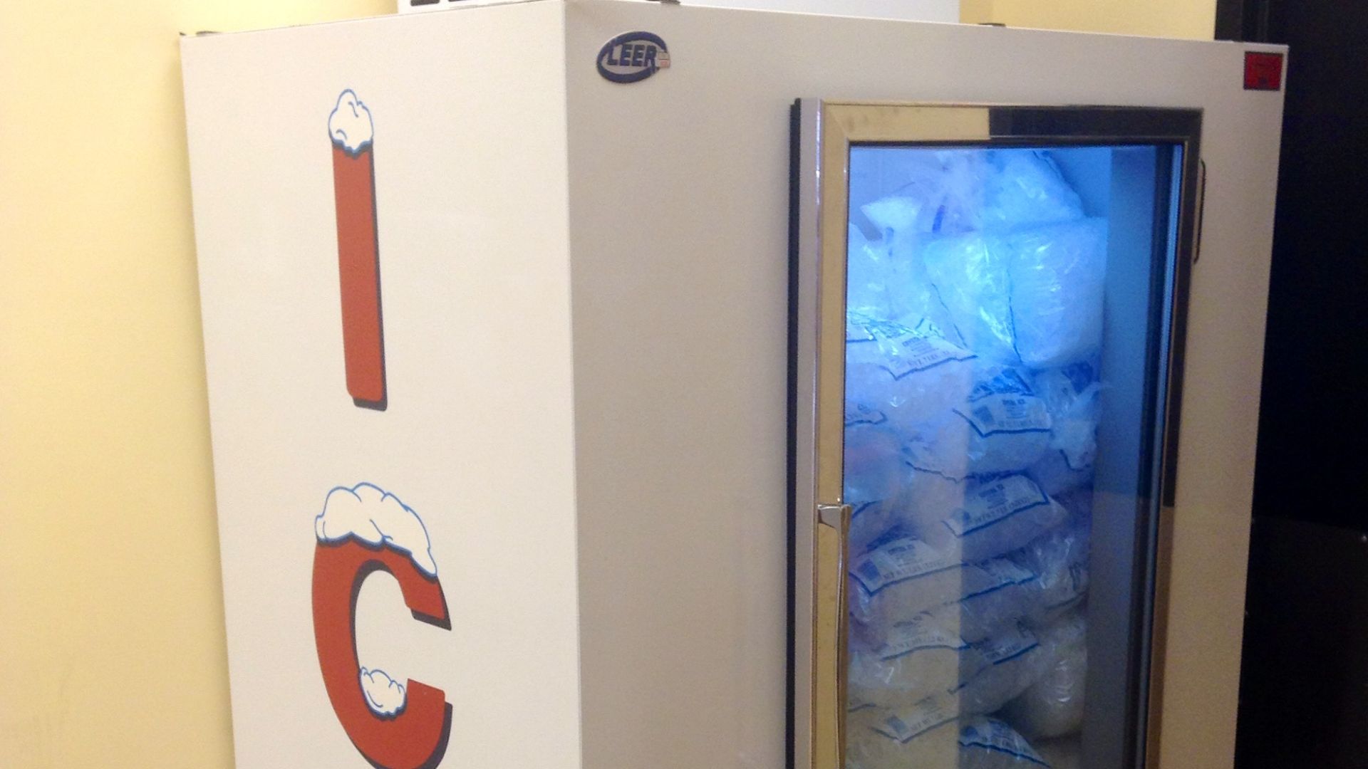 Ice Machines Coolers Freezers Vendors pics by Mike Mozart of TheToyChannel and JeepersMedia on YouTube! Ice Freezers Coolers Machines Retail Vendors Displays