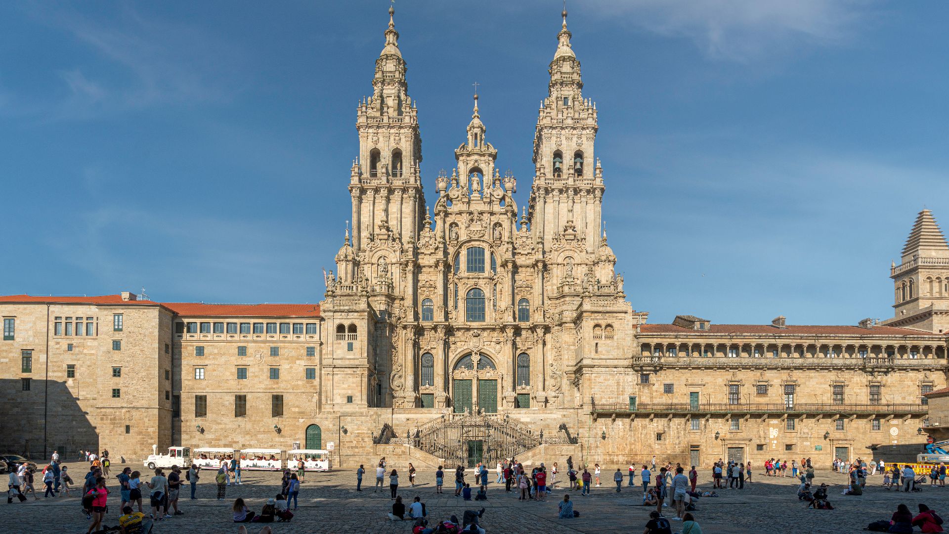 Santiago Cathedral 2021 - west panorama