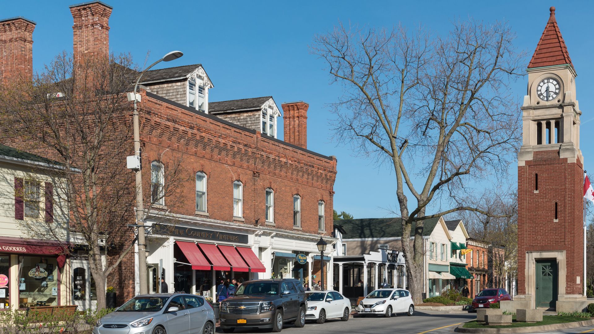 A west view of Queen Street and the Clock Tower, Niagara-on-the-Lake, Ontario