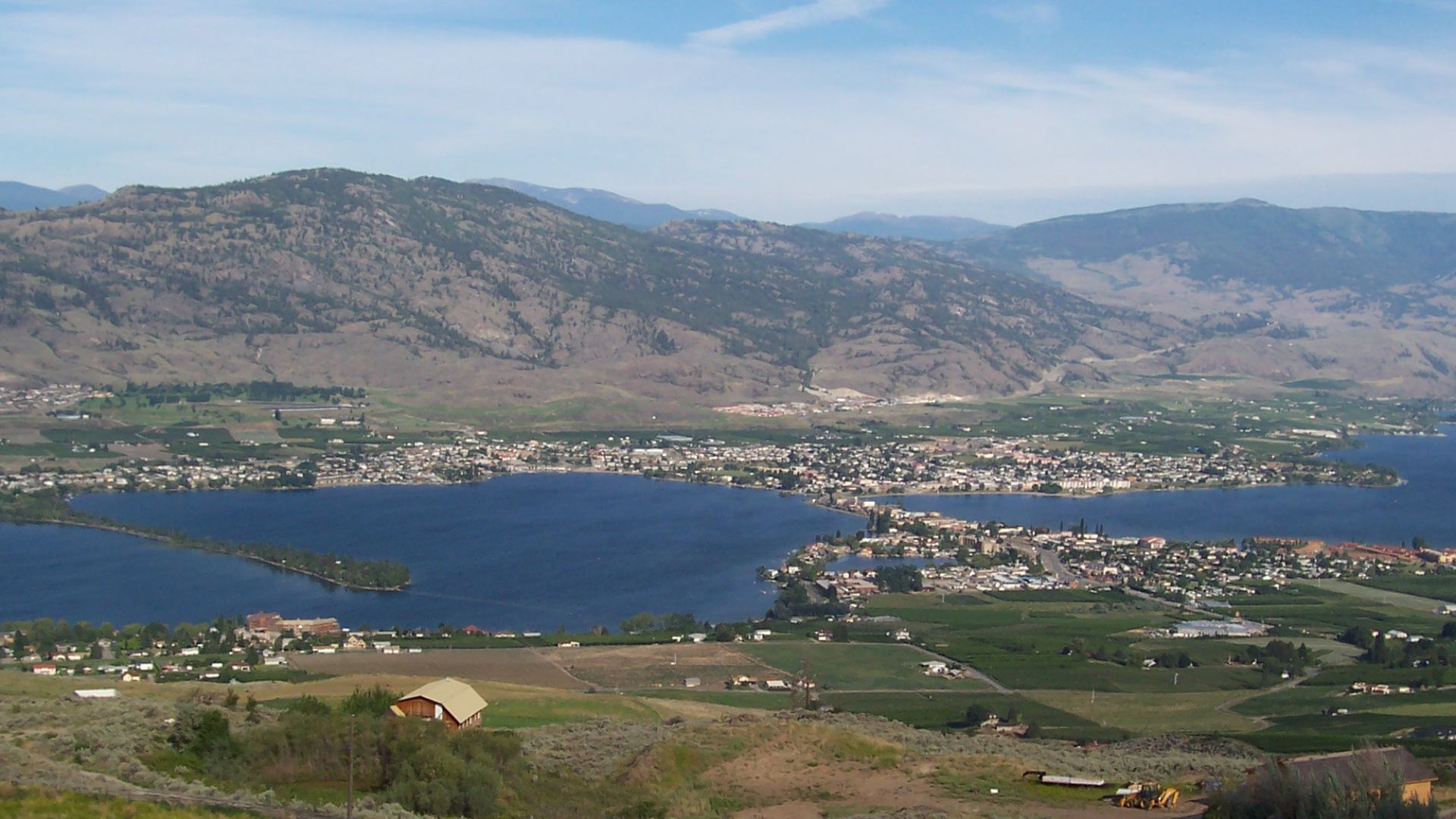 This picture of Osoyoos in BC, Canada, was taken from Highway 3, east of the town. Taken by Samuel Boisvert.