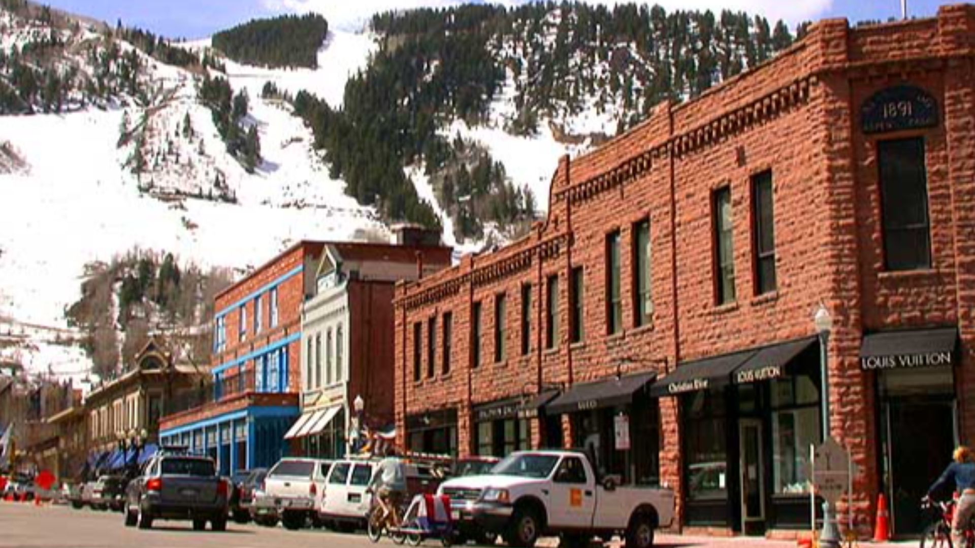 File:Downtown of Aspen, Colorado.jpg