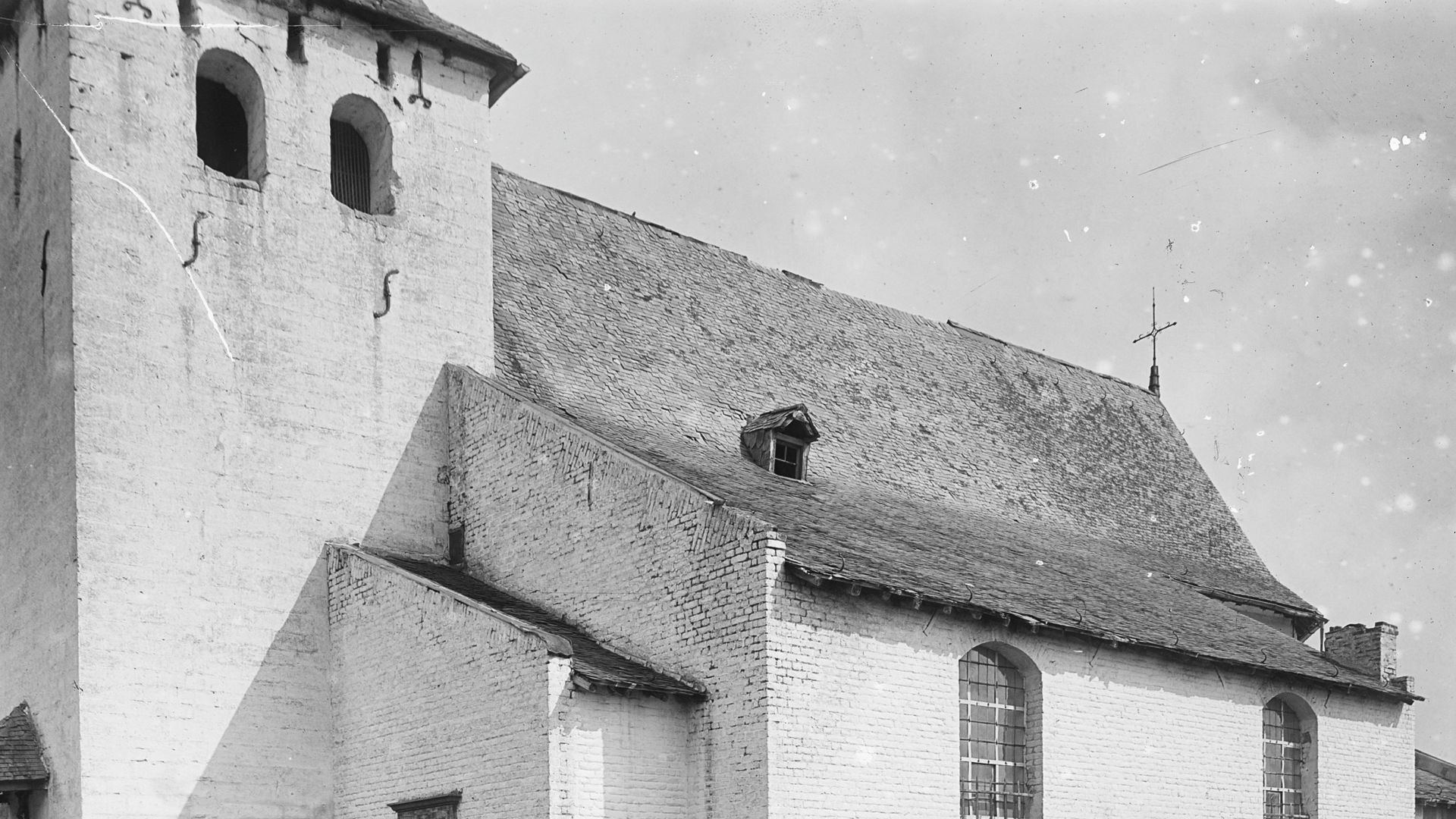 Rooms-Katholieke Kerk: kerk vanuit het zuid-westen