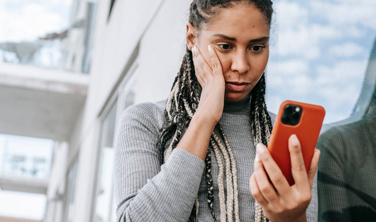 Less Complicated Cellphone Worry
