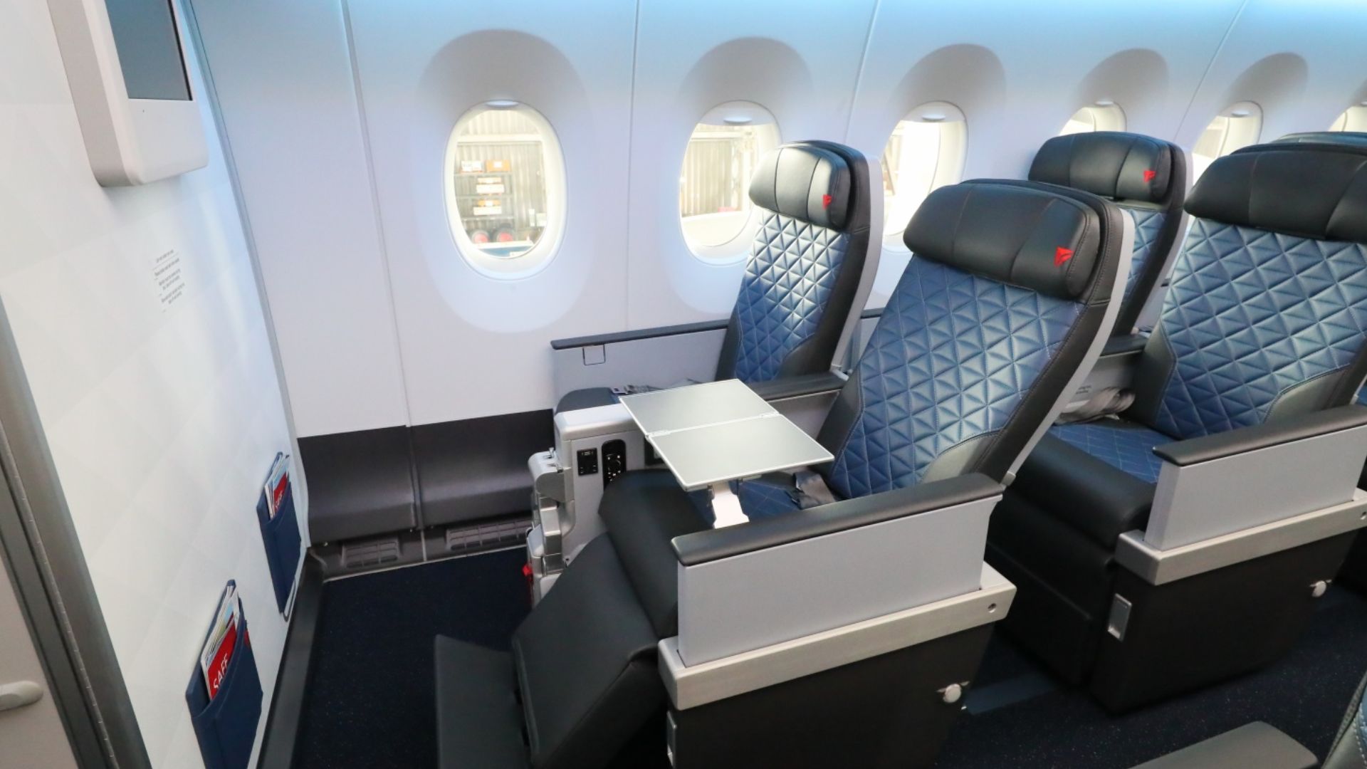 A350: Interior - Premium Select
