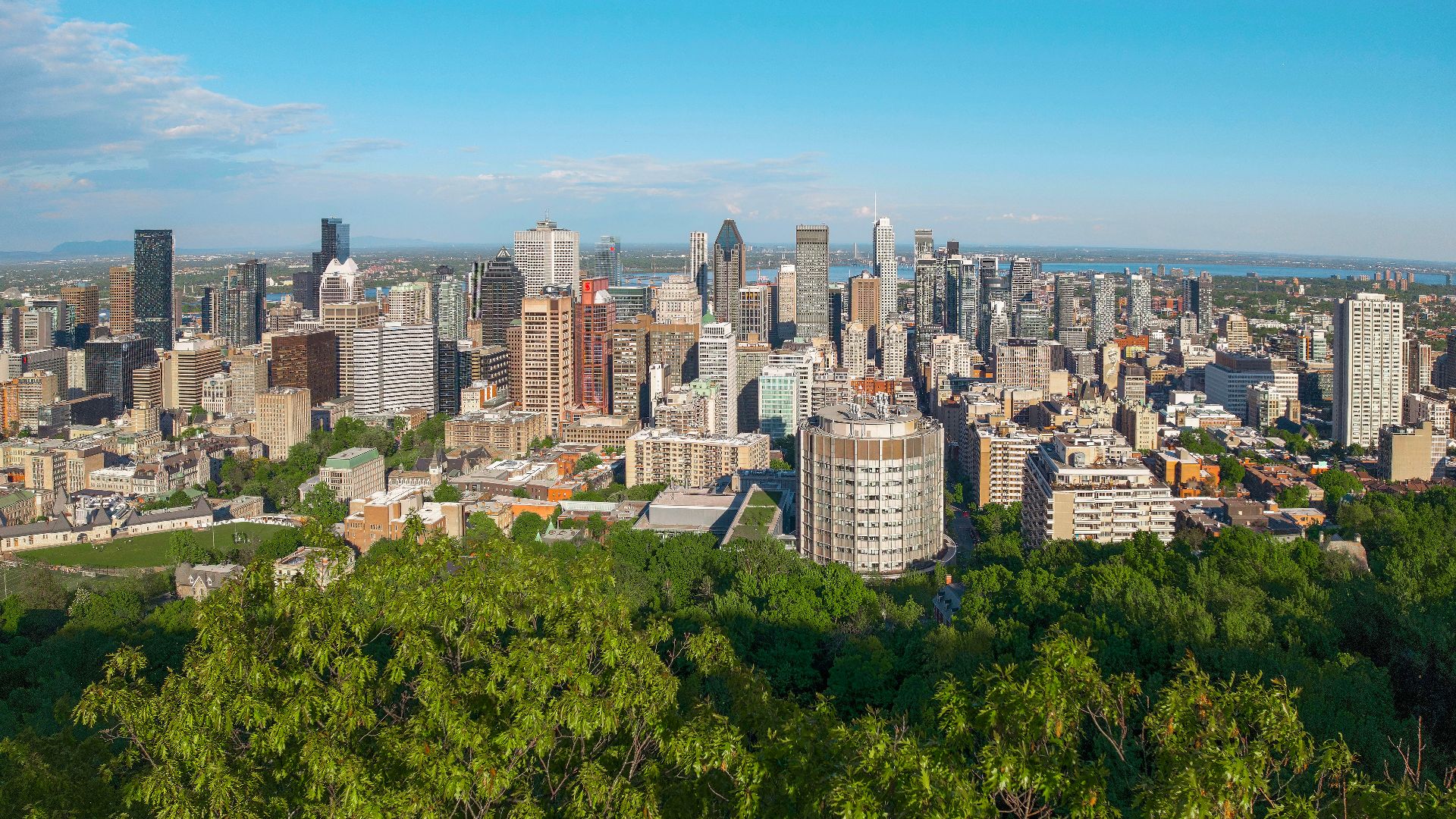 The skyline of downtown Montreal, Quebec (pop. 1,762,000). It's the 2nd-largest city in Canada, and 8th-largest in North America.